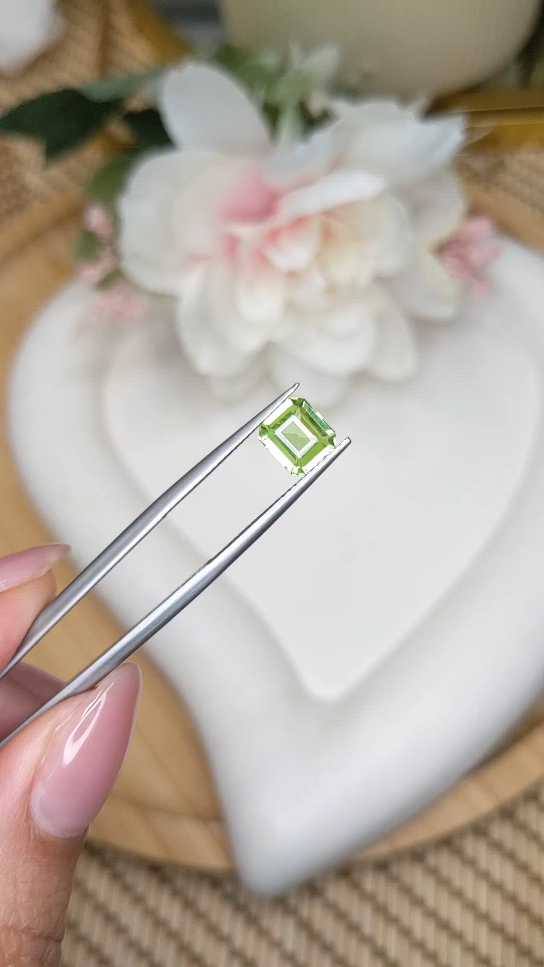 1.19 Ct. Green (Lime Green) Peridot from Pakistan Size Video