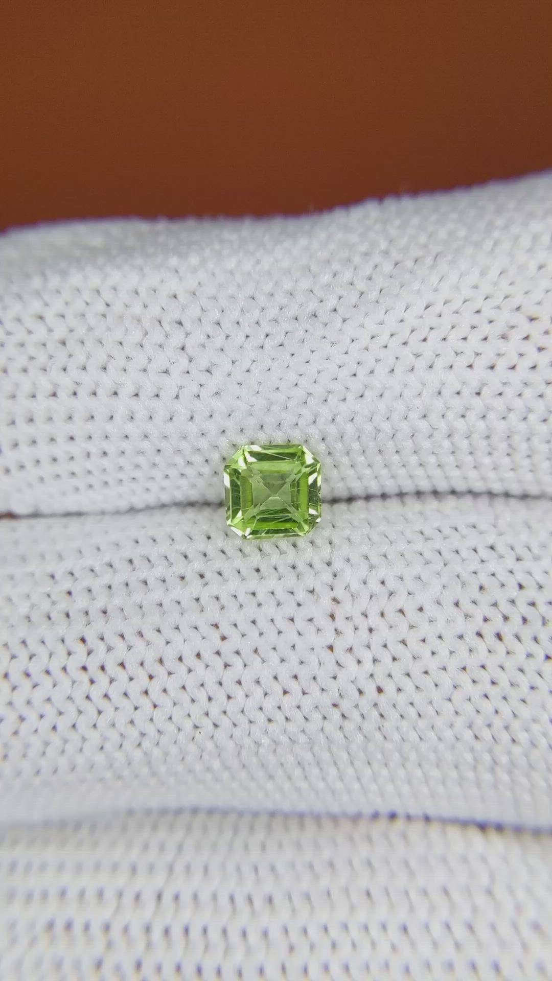 0.58 Ct. Green (Lime Green) Peridot from Pakistan Size Video