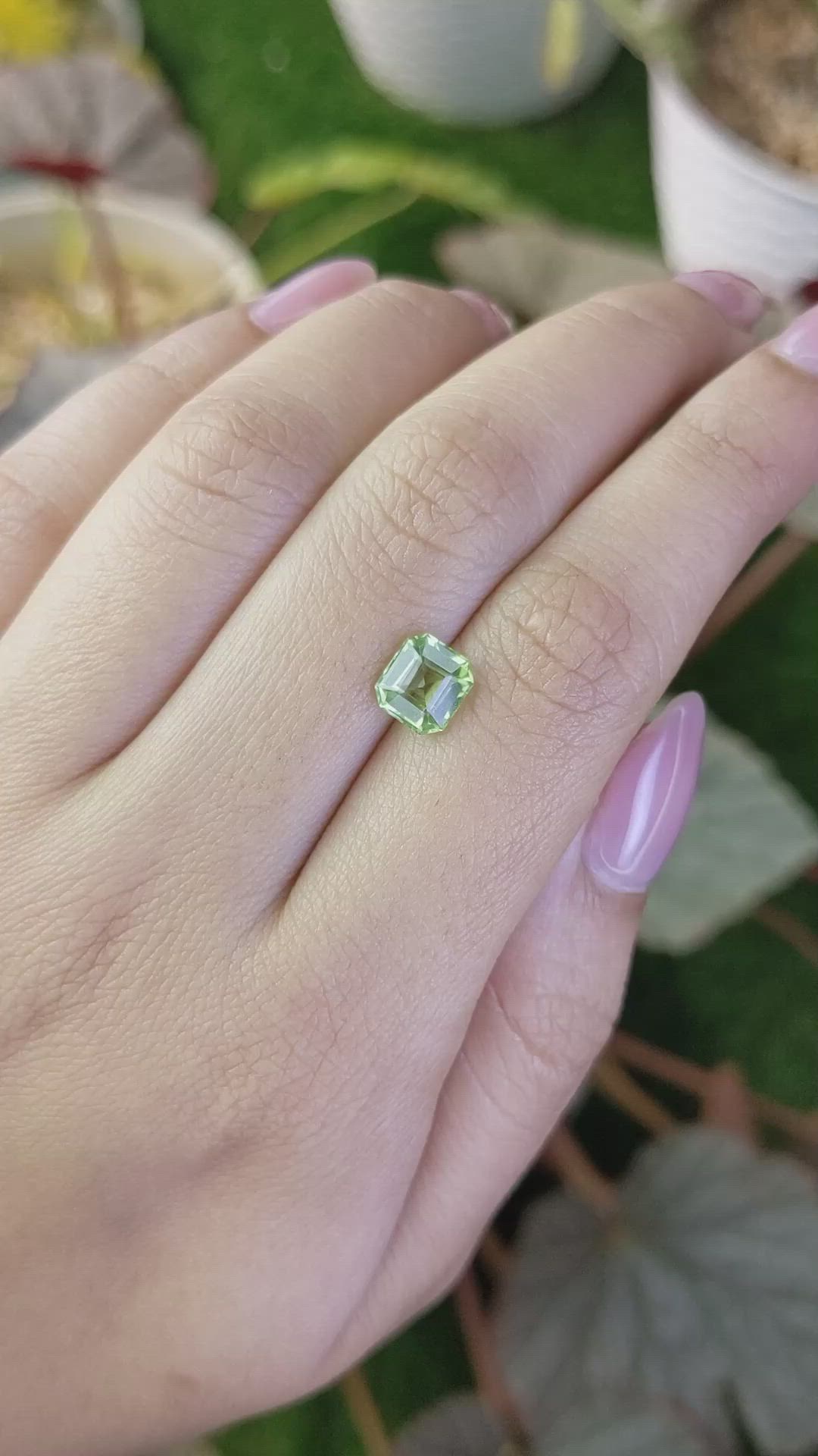 1.50 Ct. Green (Lime Green) Peridot from Pakistan Size Video