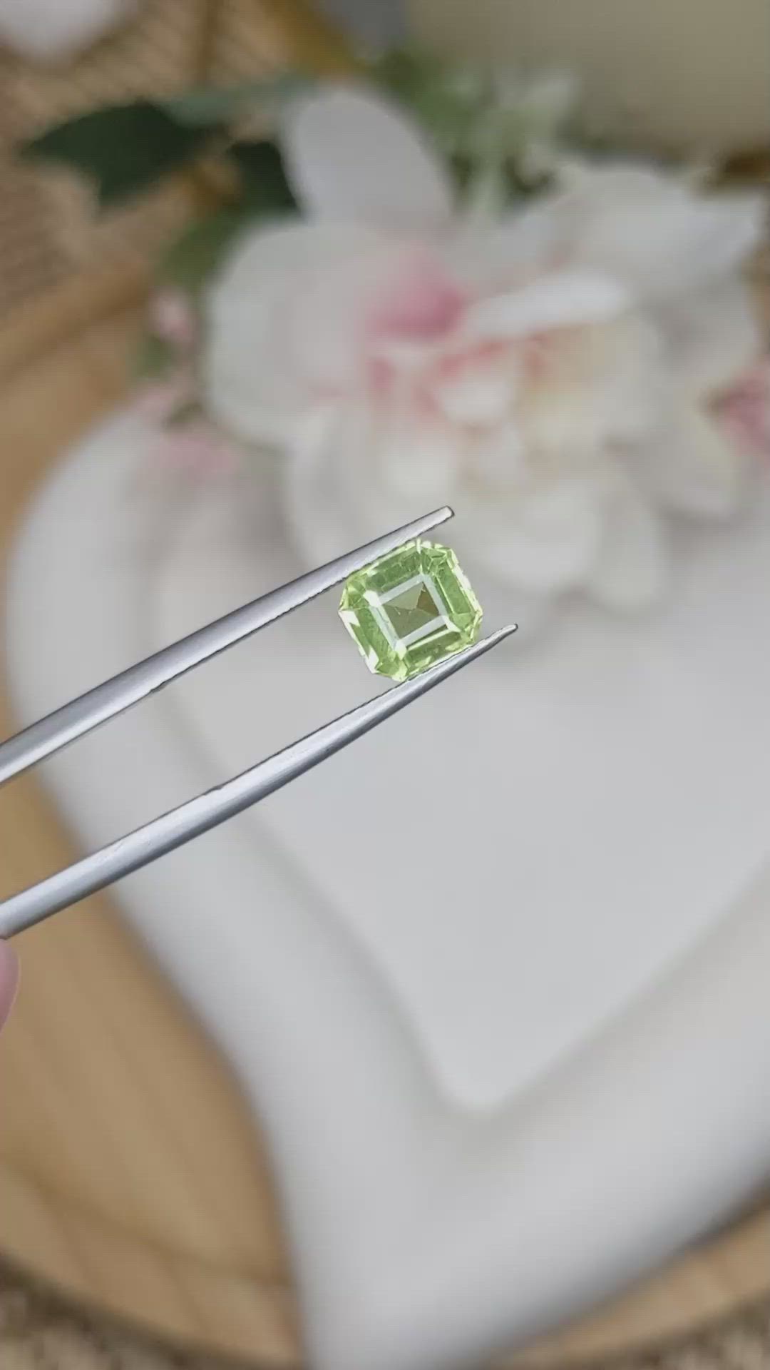 1.50 Ct. Green (Lime Green) Peridot from Pakistan Size Video