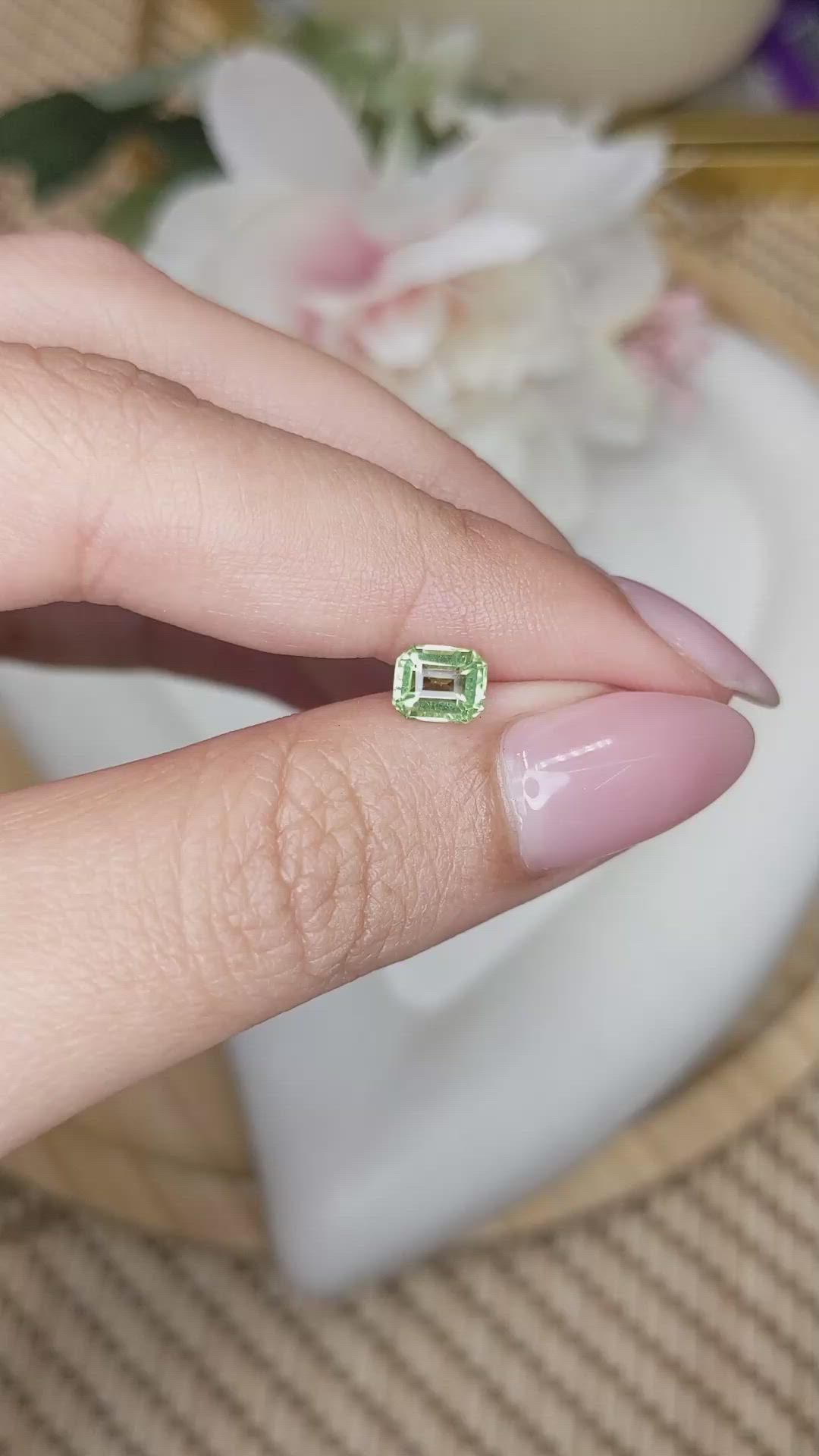 0.71 Ct. Green (Lime Green) Peridot from Pakistan Size Video
