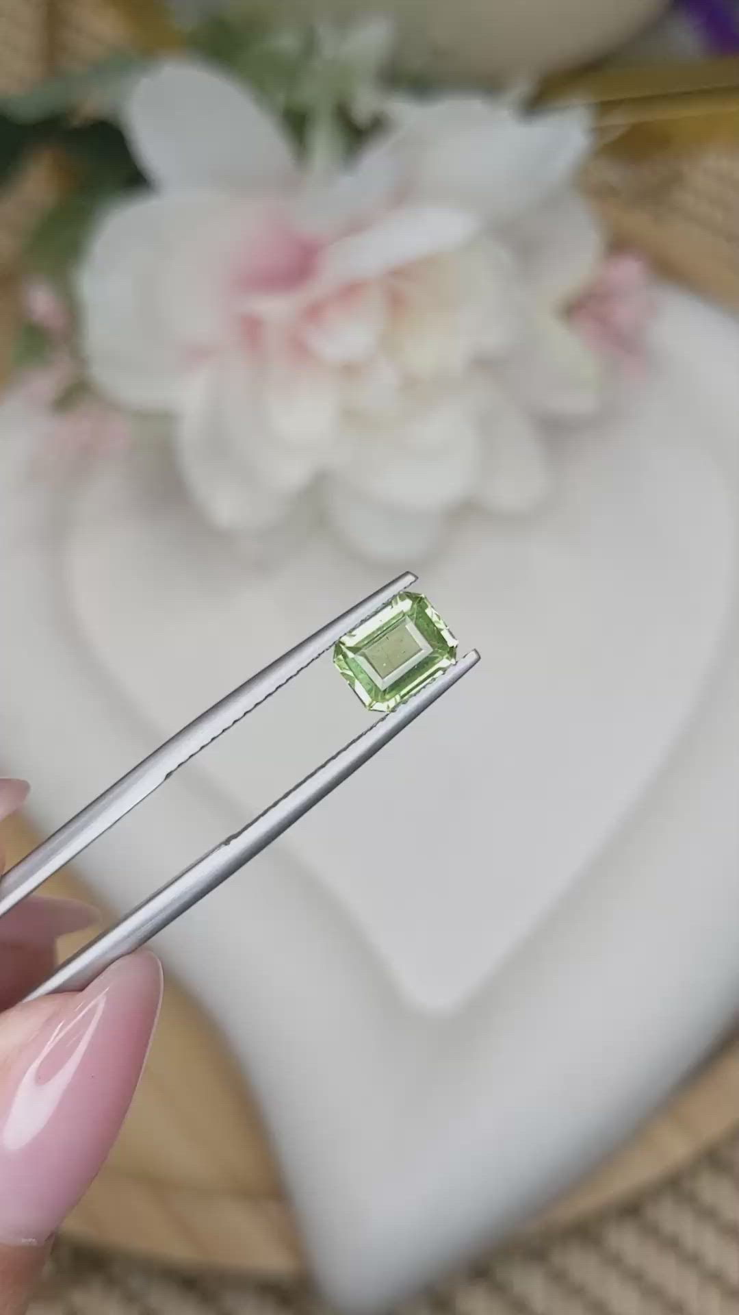 1.16 Ct. Green (Lime Green) Peridot from Pakistan Size Video