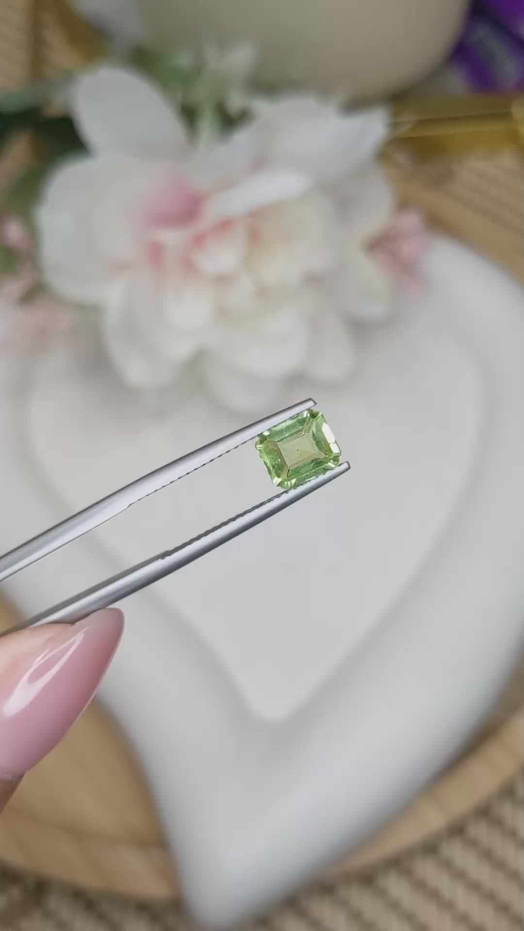 1.18 Ct. Green (Lime Green) Peridot from Pakistan Size Video