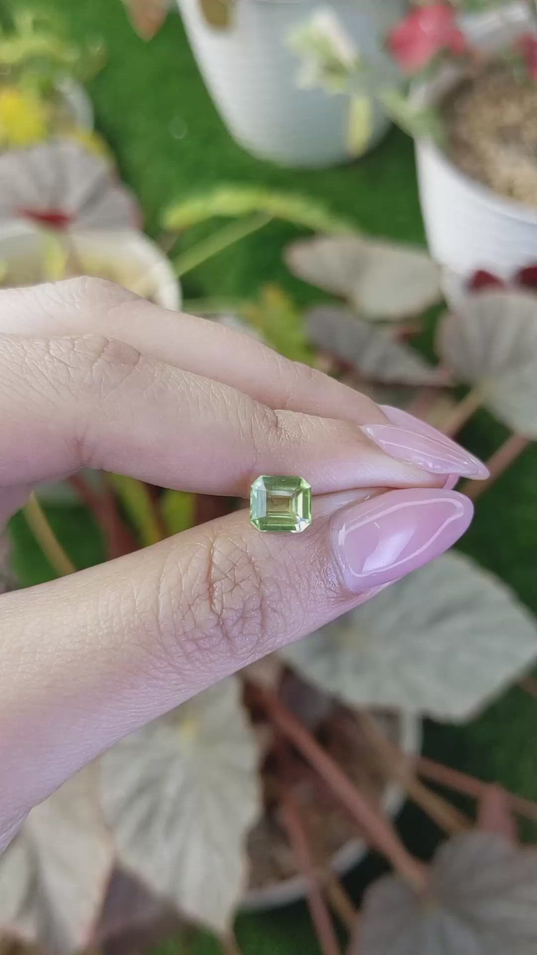 1.27 Ct. Green (Lime Green) Peridot from Pakistan Size Video