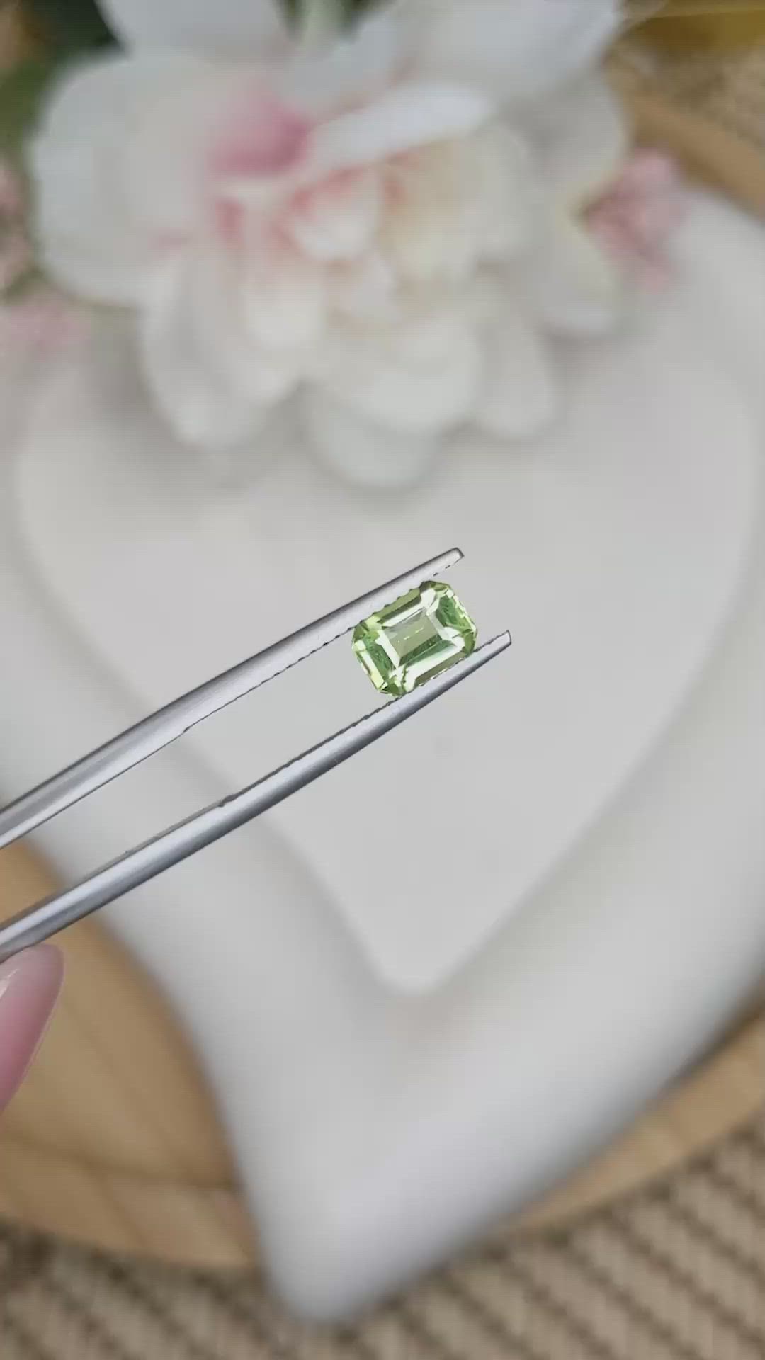 1.10 Ct. Green (Lime Green) Peridot from Pakistan Size Video