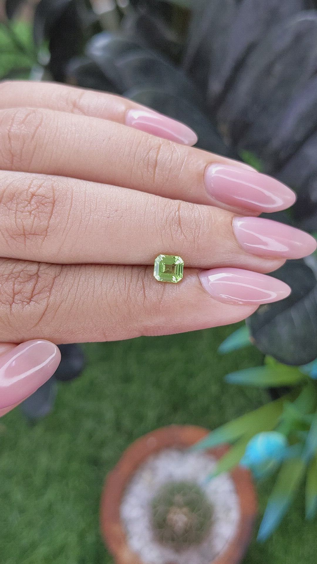 0.65 Ct. Green (Lime Green) Peridot from Tanzania Size Video