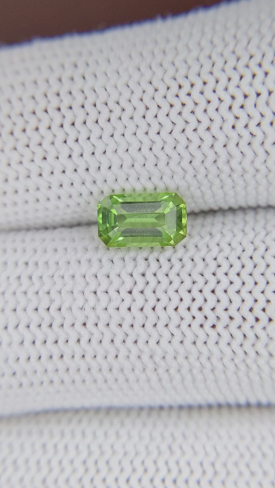 1.18 Ct. Green (Lime Green) Peridot from Tanzania Size Video