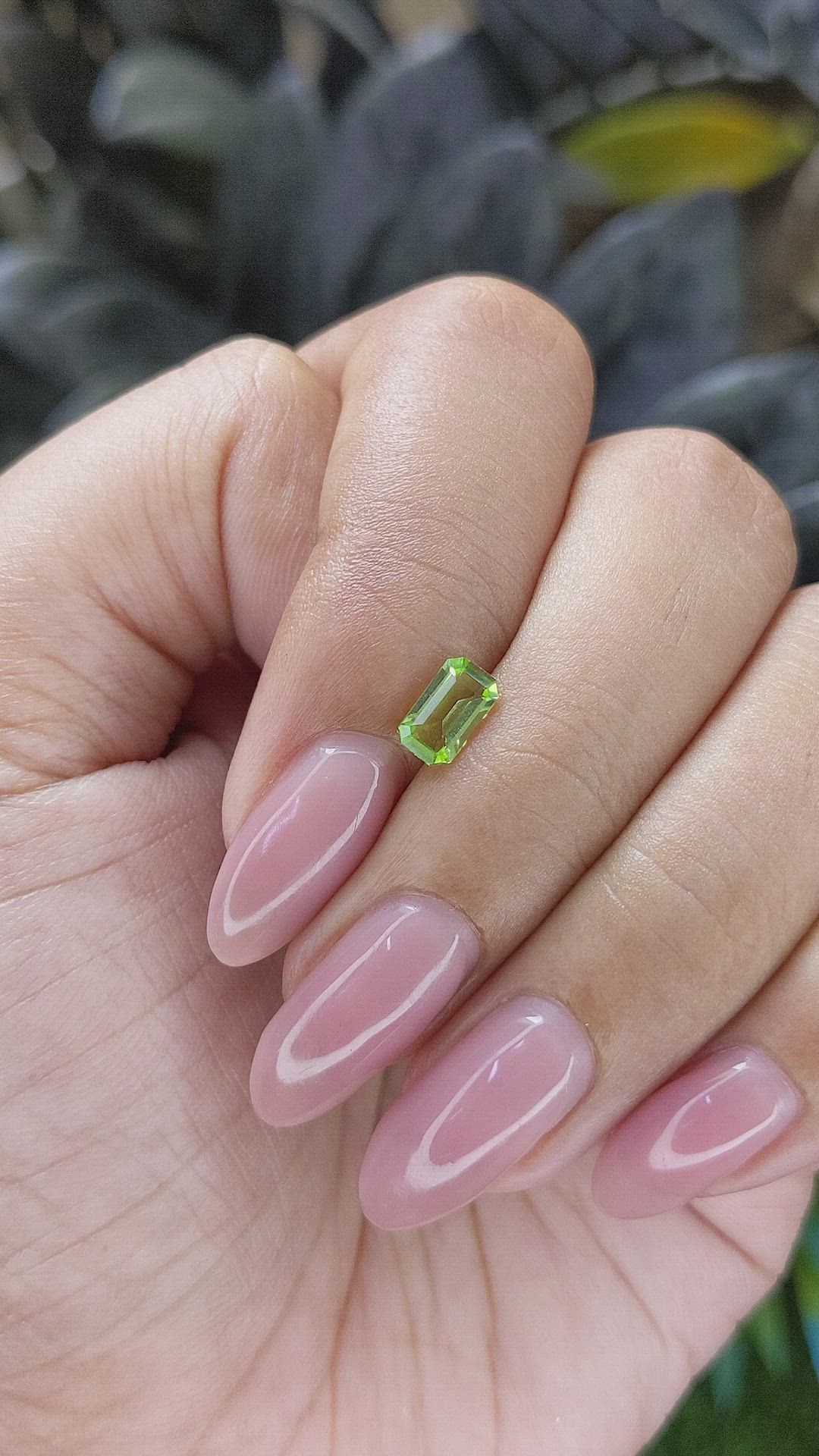 0.65 Ct. Green (Lime Green) Peridot from Tanzania Size Video