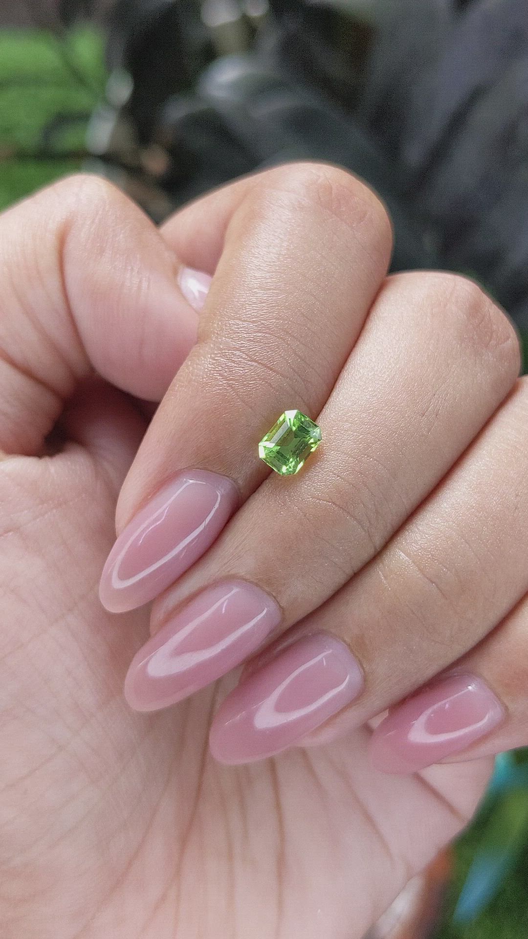 0.73 Ct. Green (Lime Green) Peridot from Tanzania Size Video