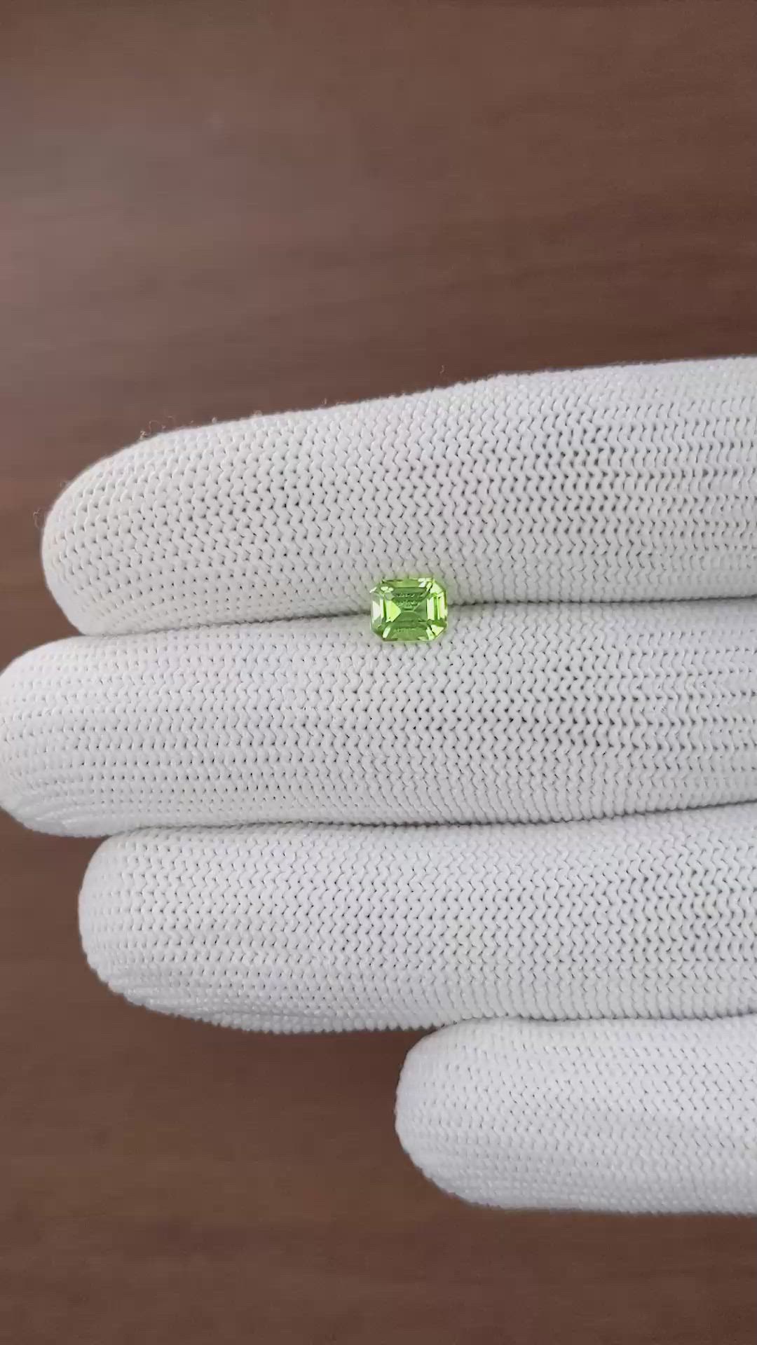 0.93 Ct. Green (Lime Green) Peridot from Tanzania Size Video