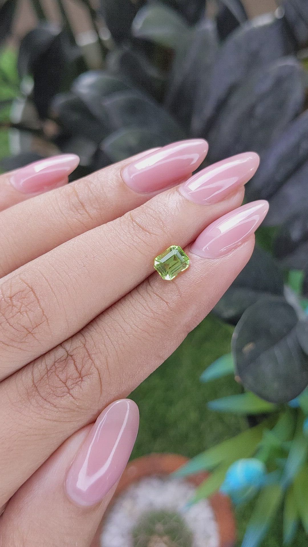 0.93 Ct. Green (Lime Green) Peridot from Tanzania Size Video