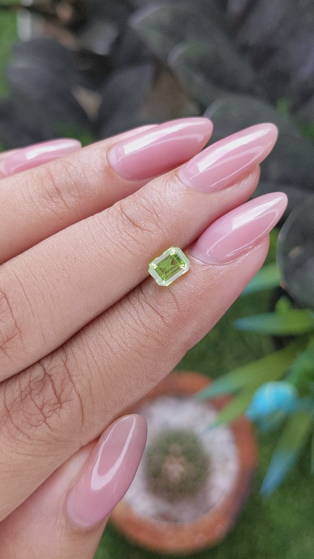 0.82 Ct. Green (Lime Green) Peridot from Tanzania Size Video