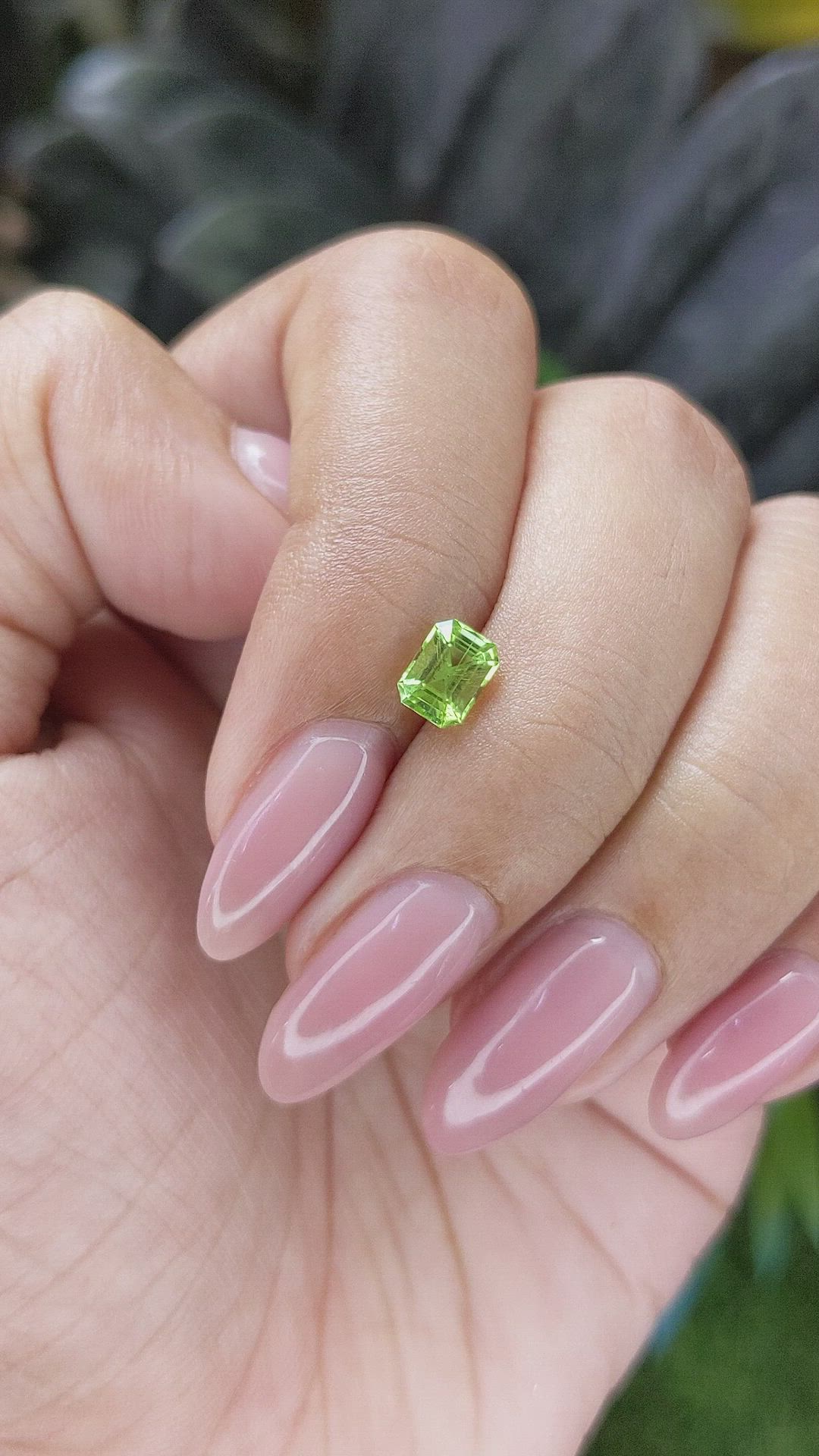 0.82 Ct. Green (Lime Green) Peridot from Tanzania Size Video
