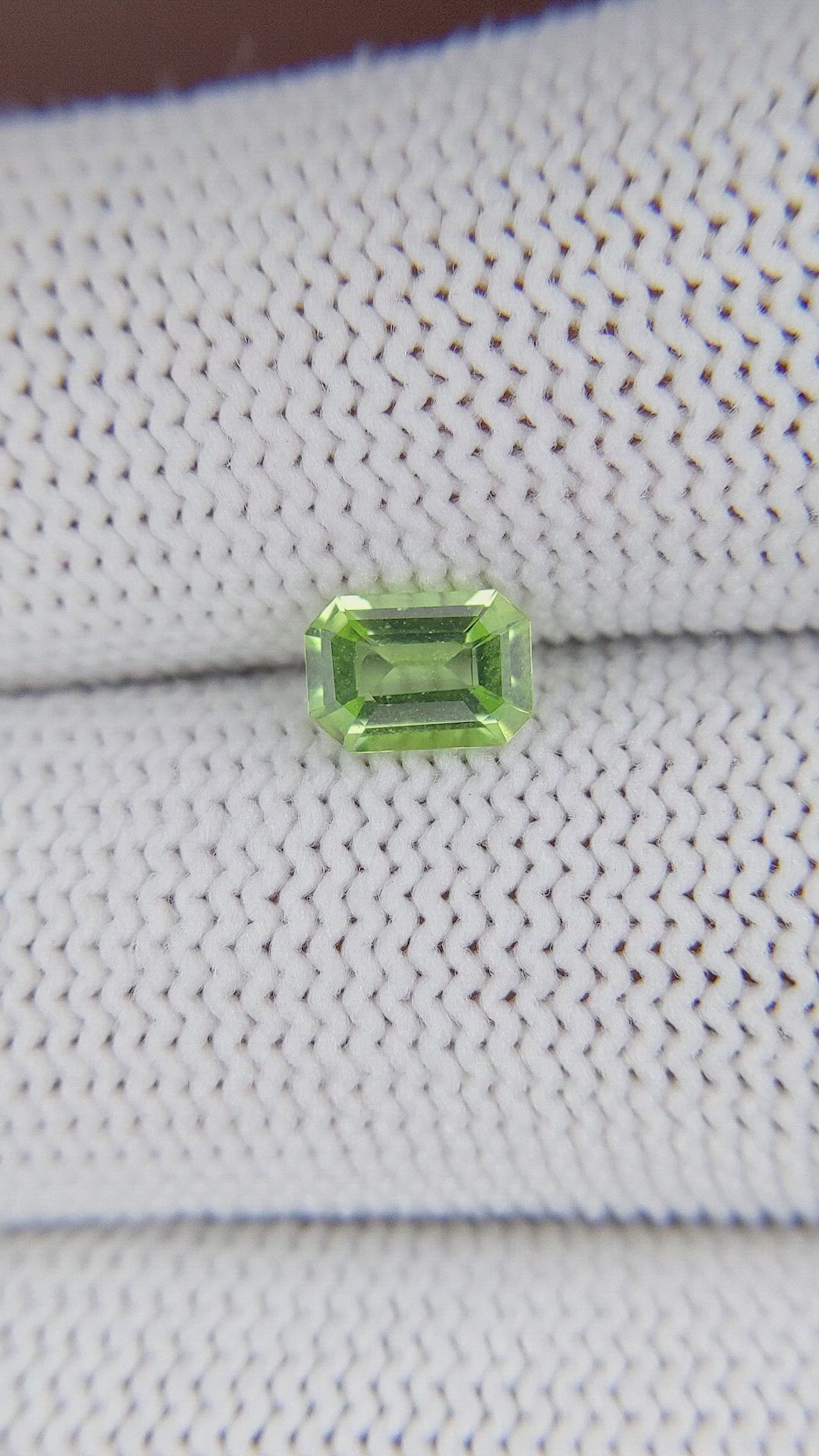 0.75 Ct. Green (Lime Green) Peridot from Tanzania Size Video