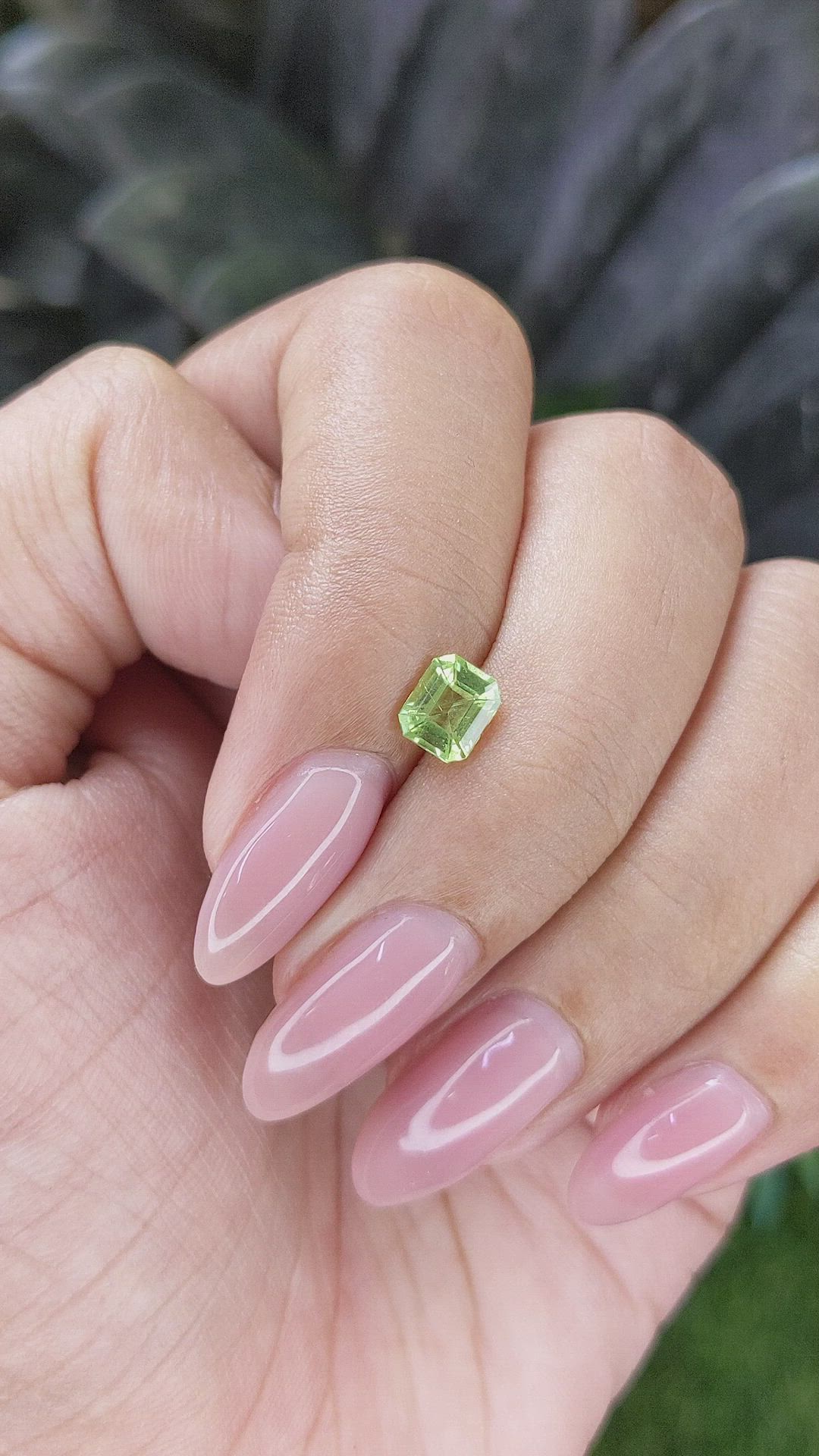 0.78 Ct. Green (Lime Green) Peridot from Tanzania Size Video