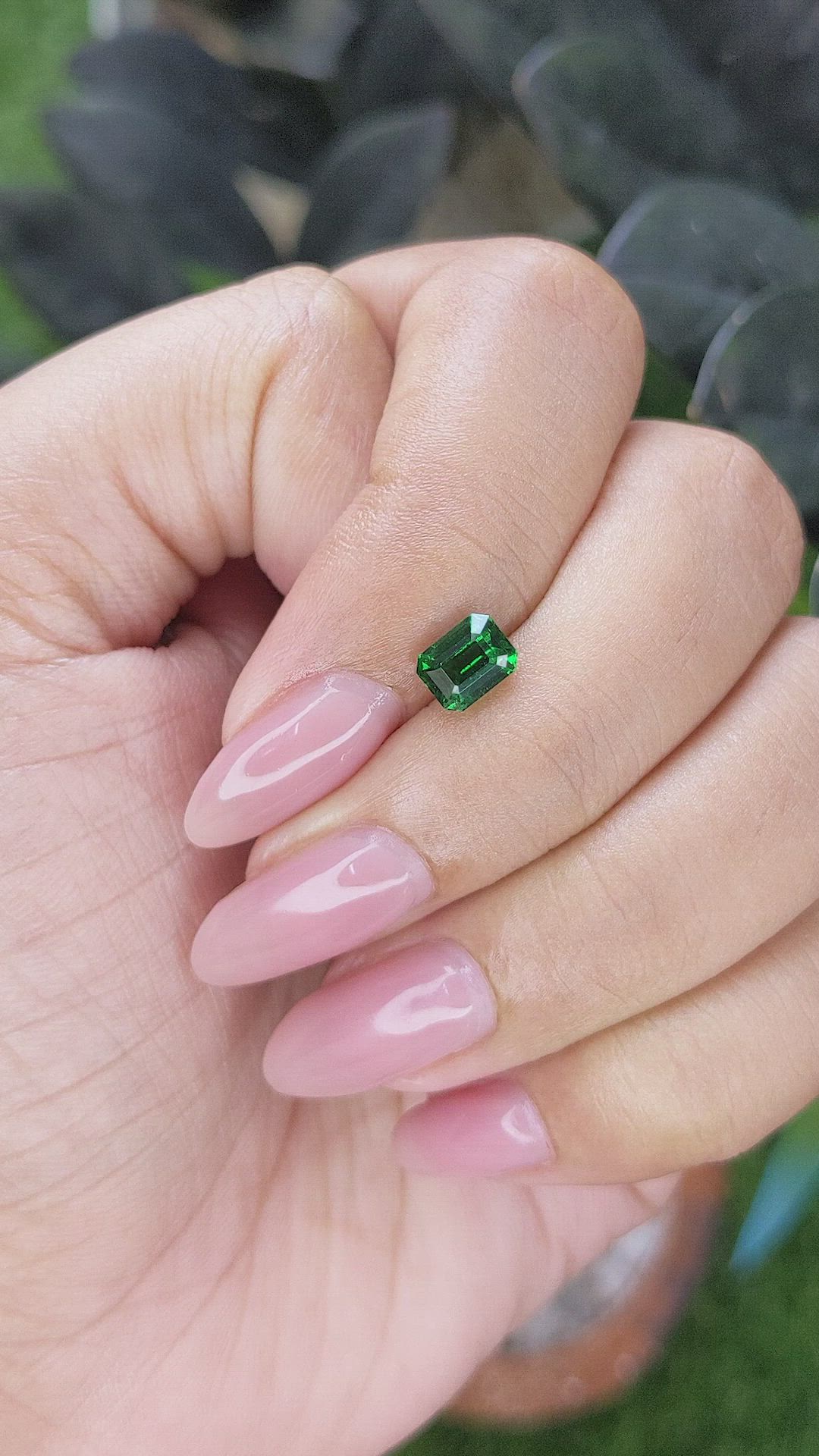 1.12 Ct. Tsavorite Garnet from Tanzania Size Video