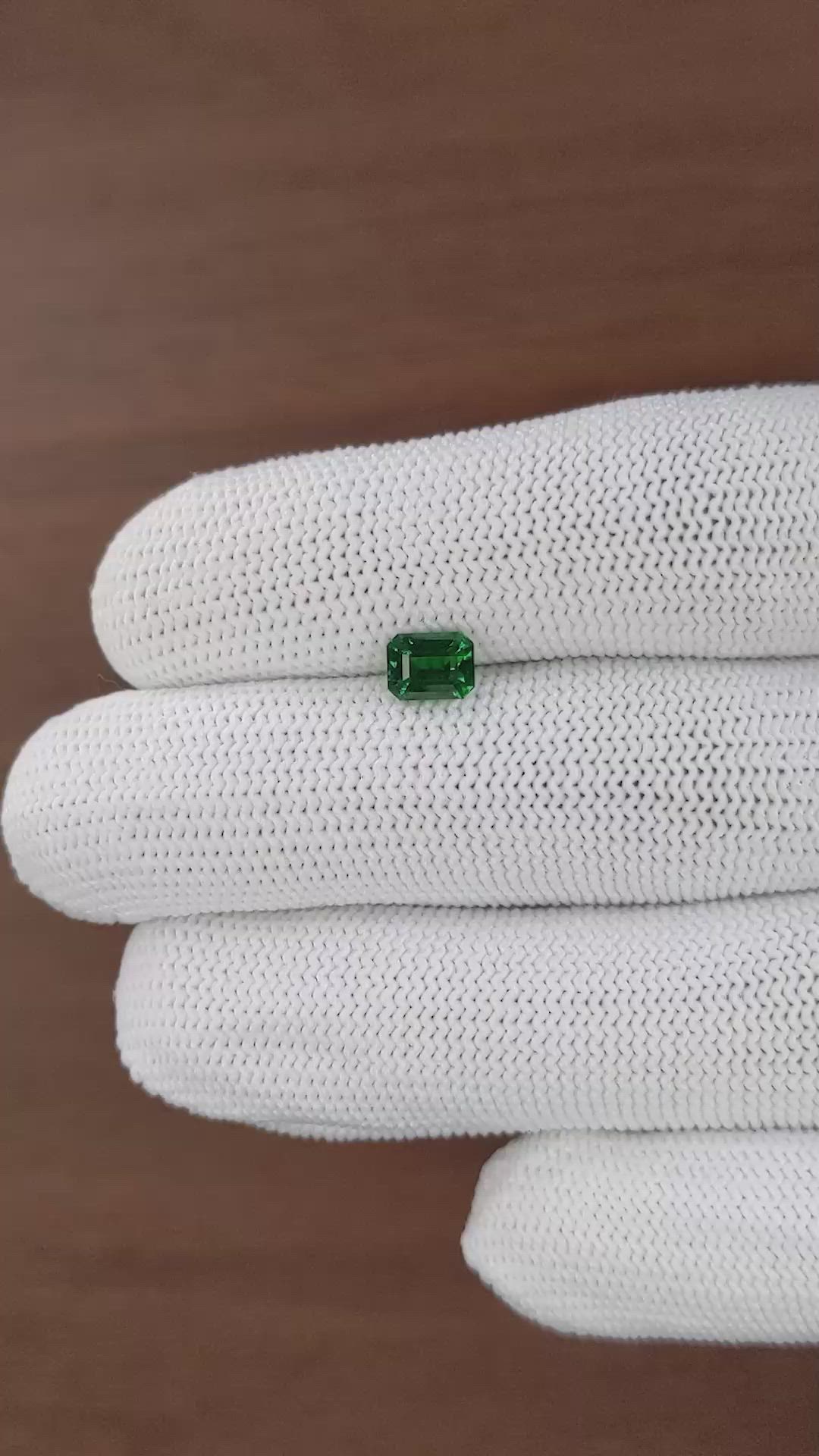 1.12 Ct. Tsavorite Garnet from Tanzania Size Video