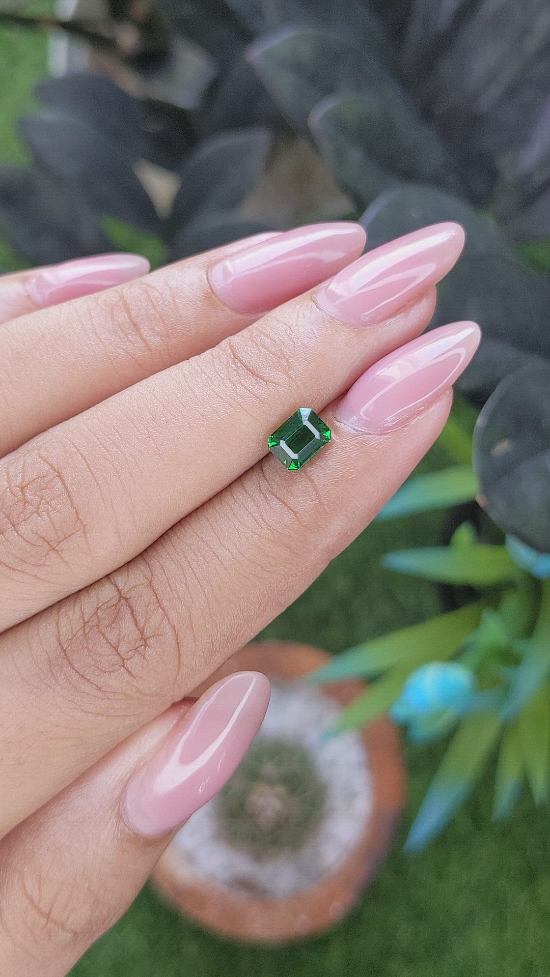 1.12 Ct. Tsavorite Garnet from Tanzania Size Video