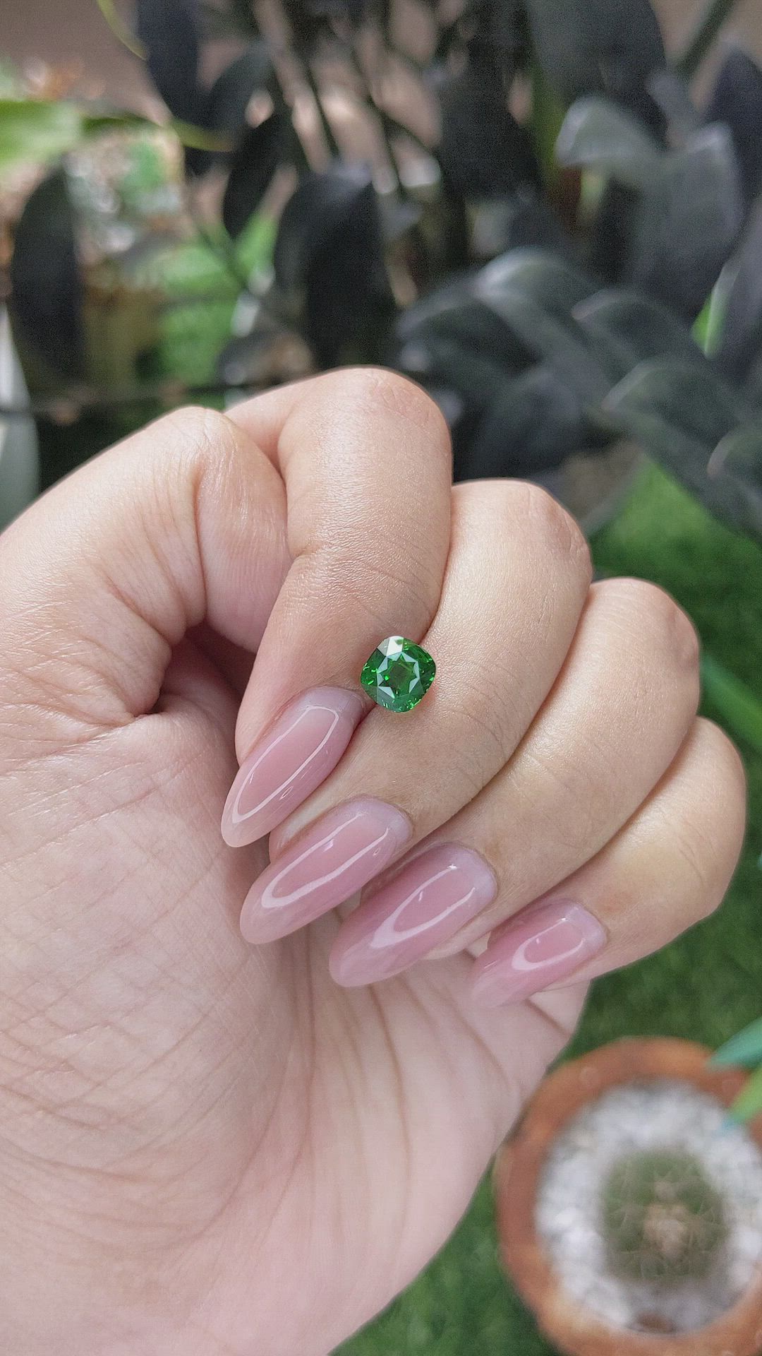 1.59 Ct. Tsavorite Garnet from Tanzania Size Video