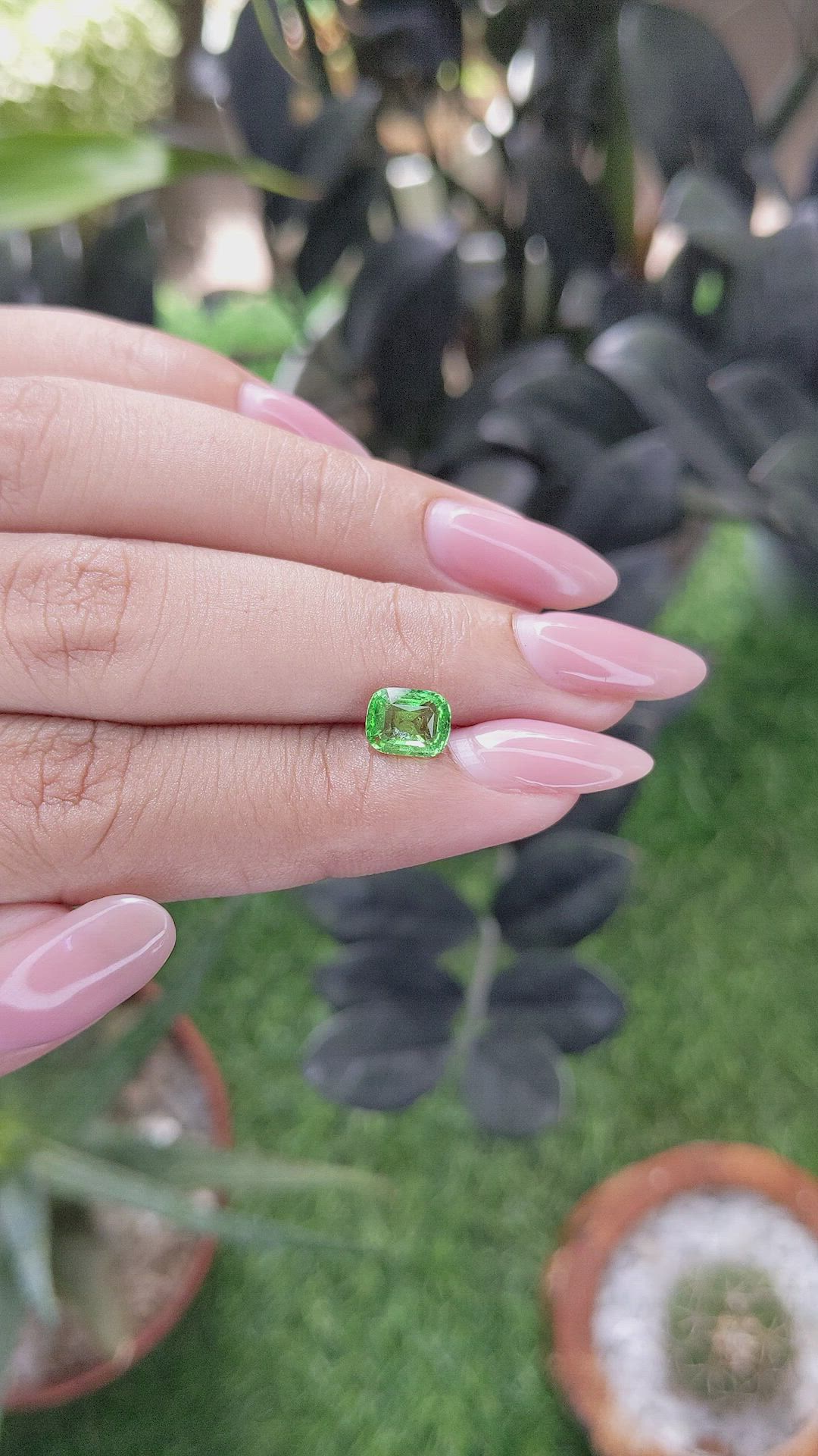 1.31 Ct. Tsavorite Garnet from Tanzania Size Video