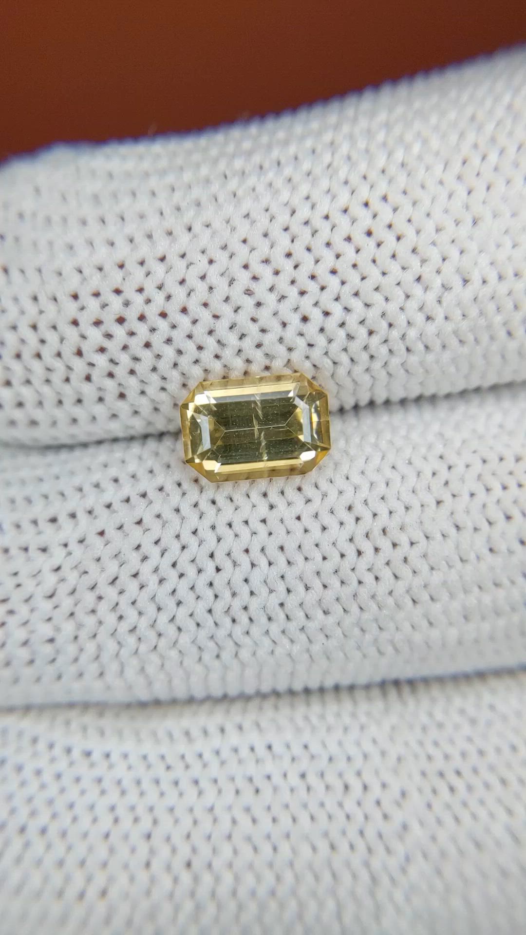 2.35 Ct. Yellow Zircon from Ceylon (Sri Lanka) Size Video