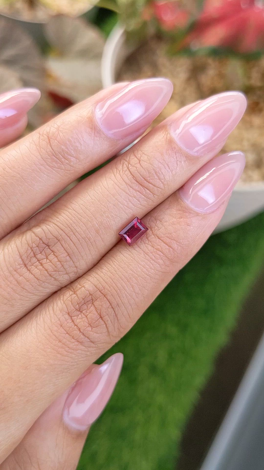0.83 Ct. Purplish Red Rhodolite Garnet from Ceylon (Sri Lanka) Size Video