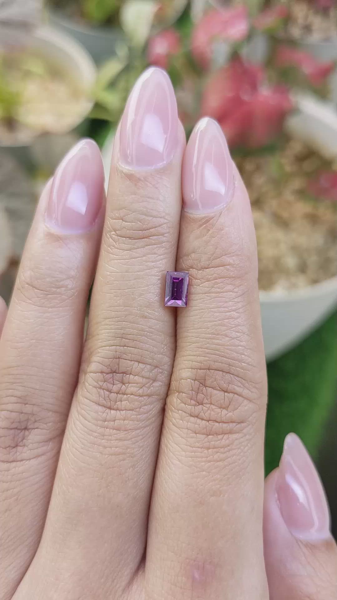 0.89 Ct. Pinkish Purple Rhodolite Garnet from Ceylon (Sri Lanka) Size Video