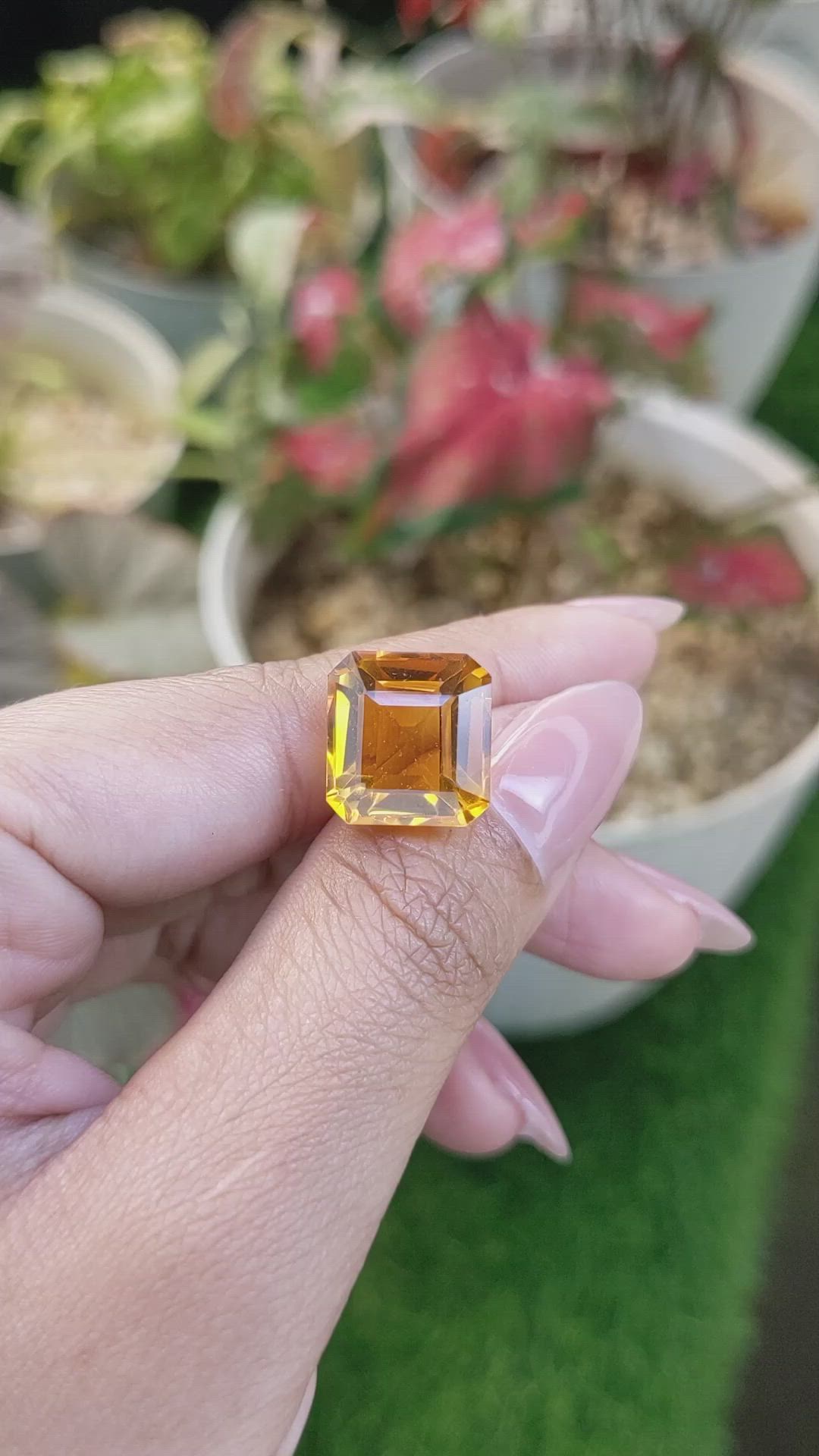 11.20 Ct. Yellowish Orange Citrine from Ceylon (Sri Lanka) Size Video