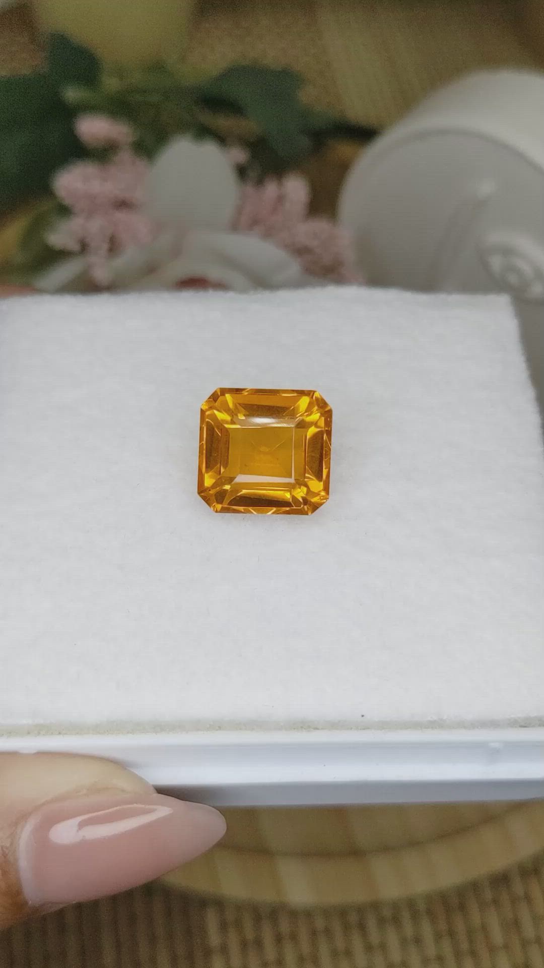 11.20 Ct. Yellowish Orange Citrine from Ceylon (Sri Lanka) Size Video