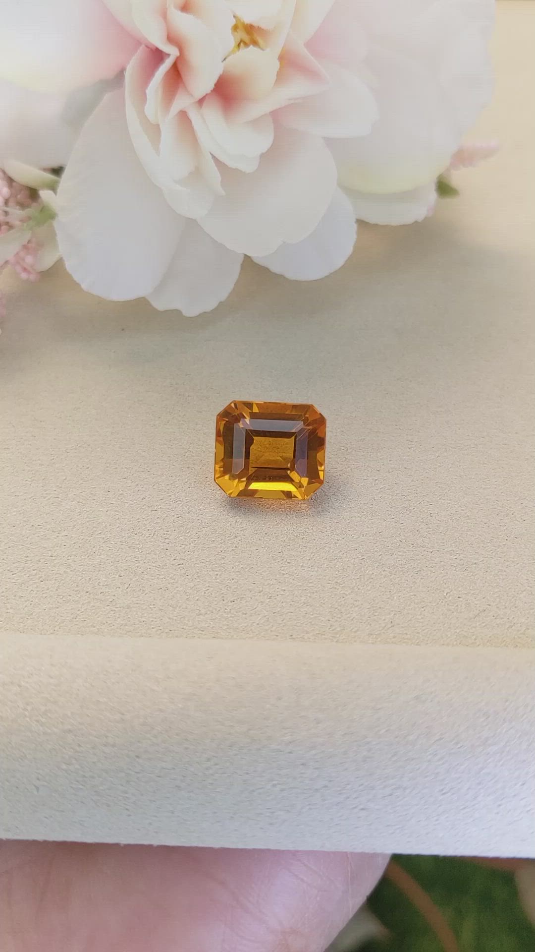11.52 Ct. Yellowish Orange Citrine from Ceylon (Sri Lanka) Size Video