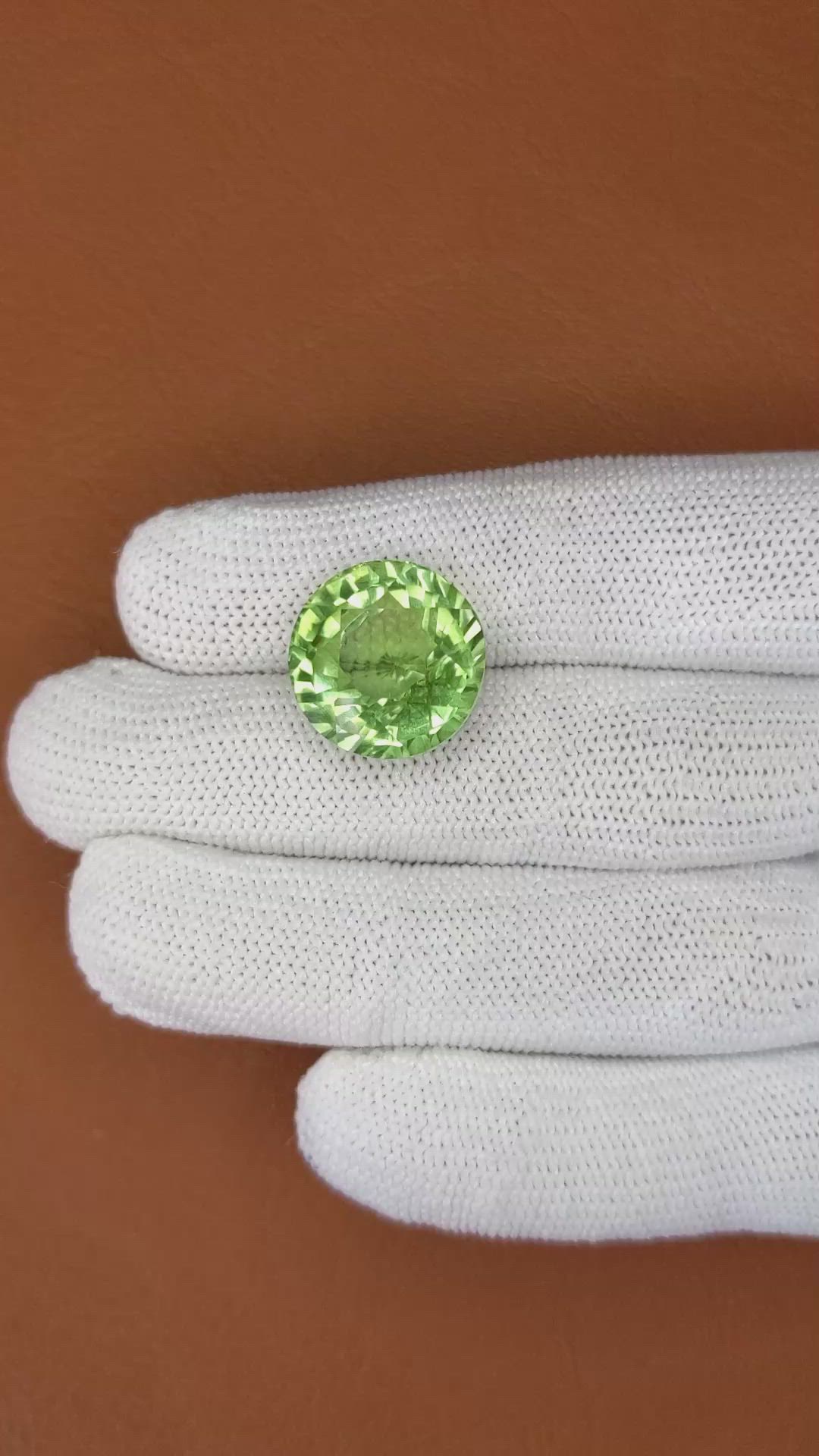 18.34 Ct. Yellowish Green Prasiolite from Brazil Size Video