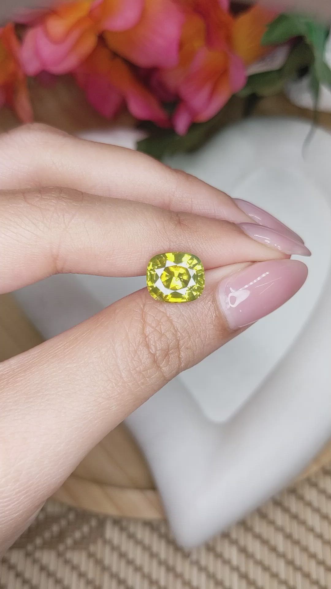 5.22 Ct. Yellowish Green Zircon from Ceylon (Sri Lanka) Size Video