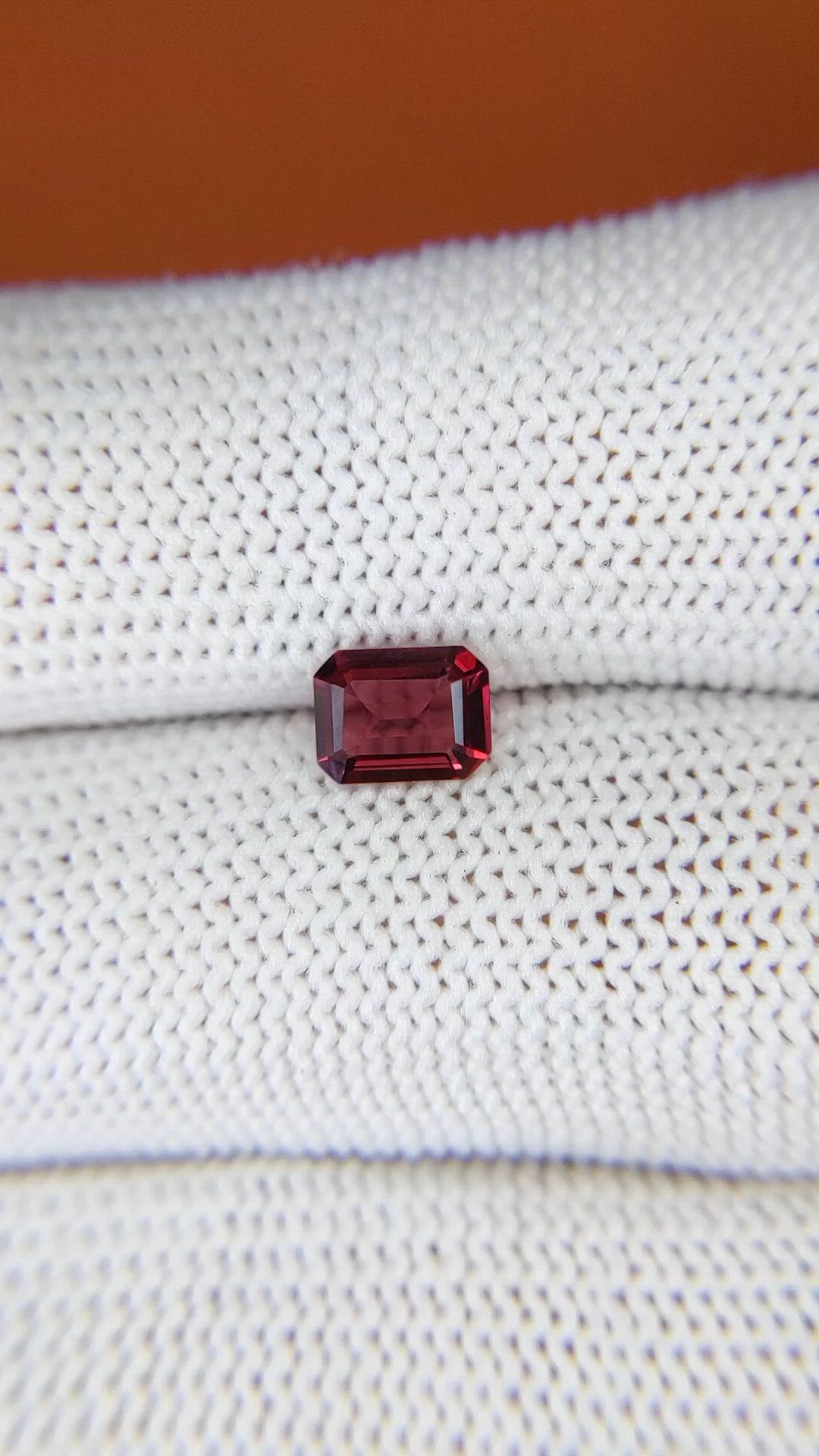 0.89 Ct. Purplish Red Rhodolite Garnet from Ceylon (Sri Lanka) Size Video