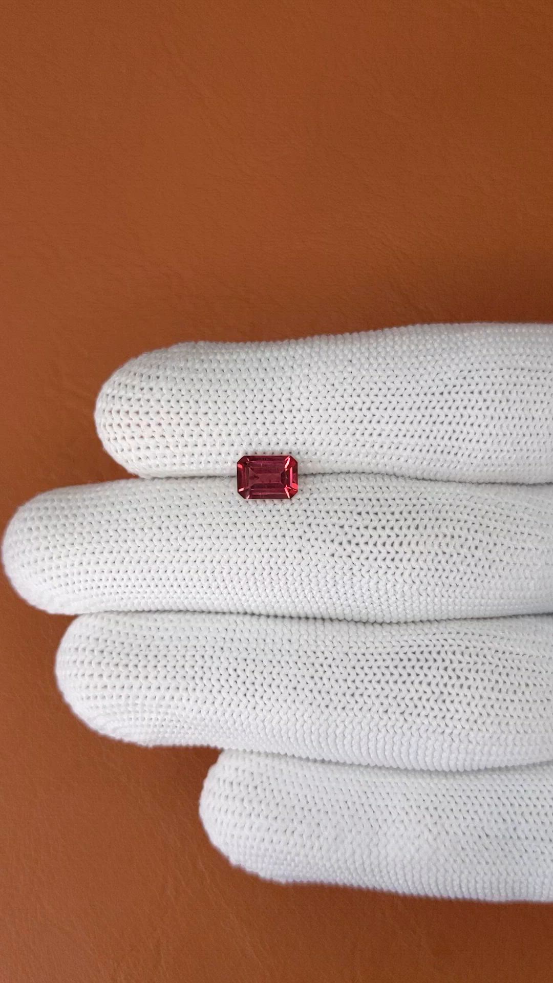 1.14 Ct. Purplish Pink Rhodolite Garnet from Ceylon (Sri Lanka) Size Video
