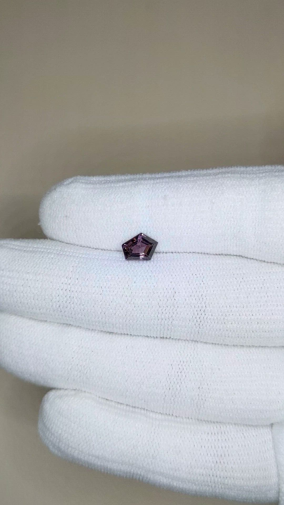 1.00 Ct. Purple Spinel from Burma (Myanmar) Size Video
