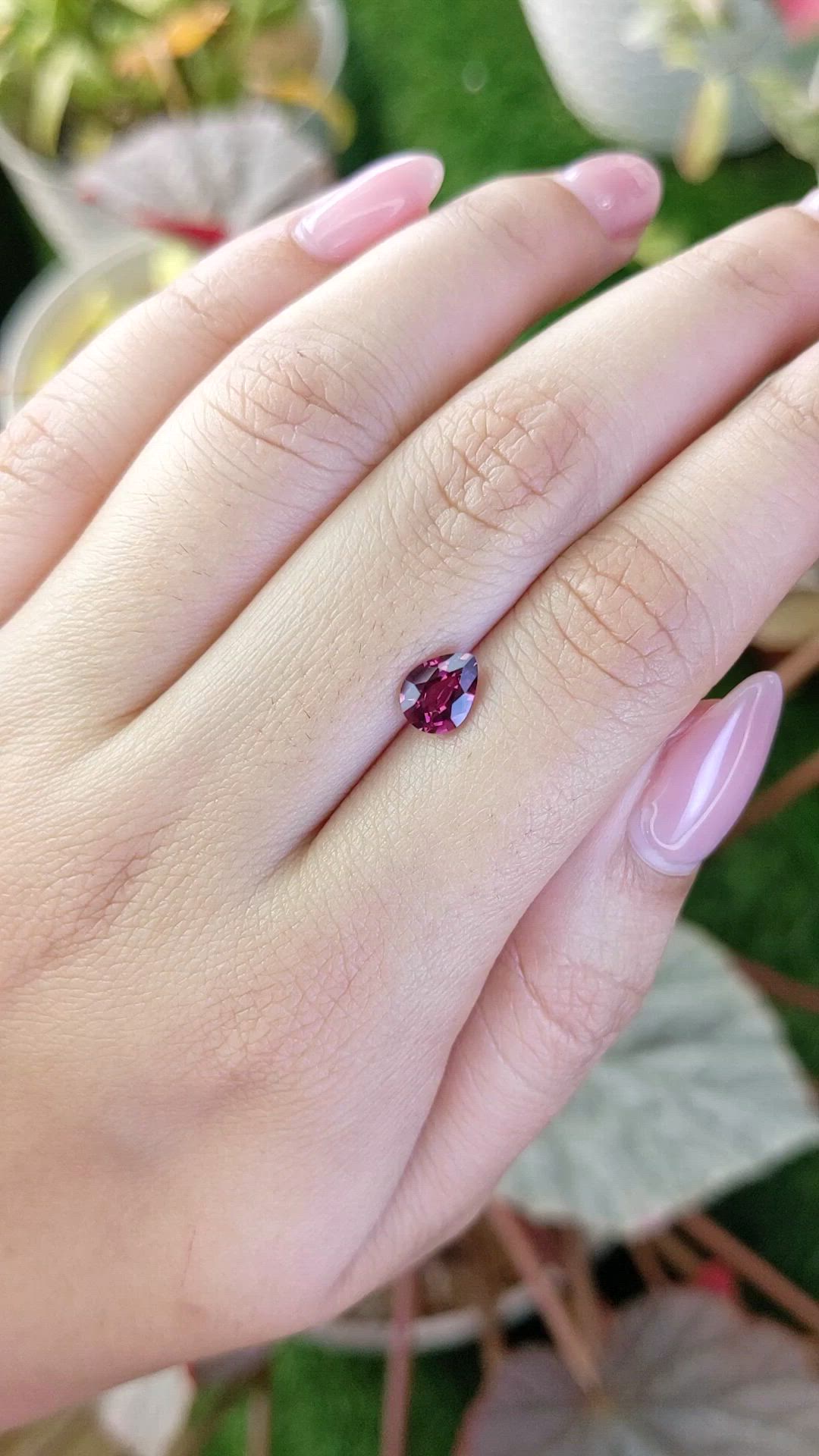 0.90 Ct. Purplish Pink Rhodolite Garnet from Ceylon (Sri Lanka) Size Video