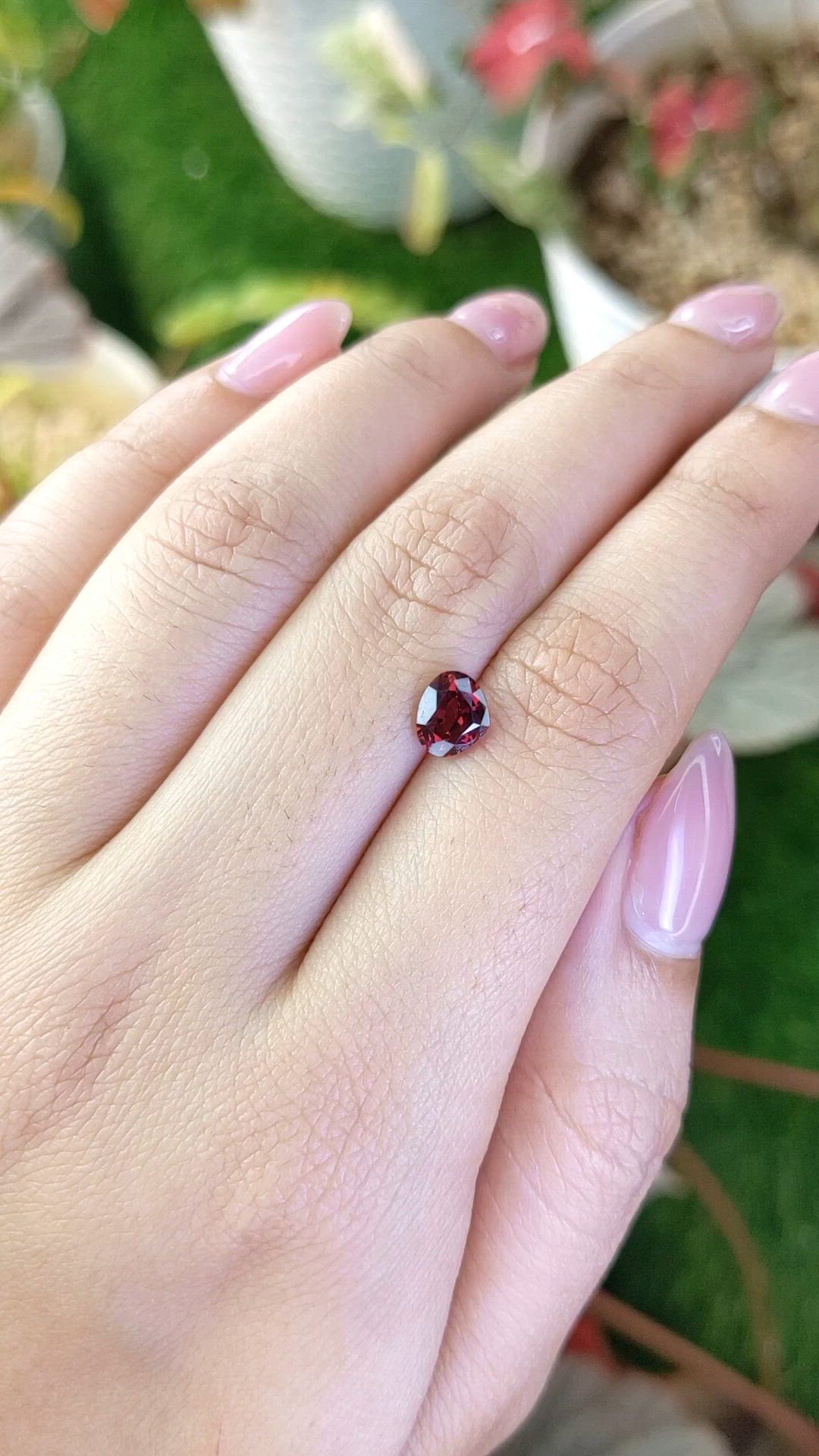 1.19 Ct. Red Rhodolite Garnet from Ceylon (Sri Lanka) Size Video