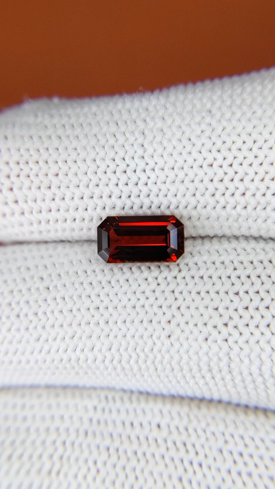 1.94 Ct. Reddish Orange Hessonite Garnet from Madagascar Size Video