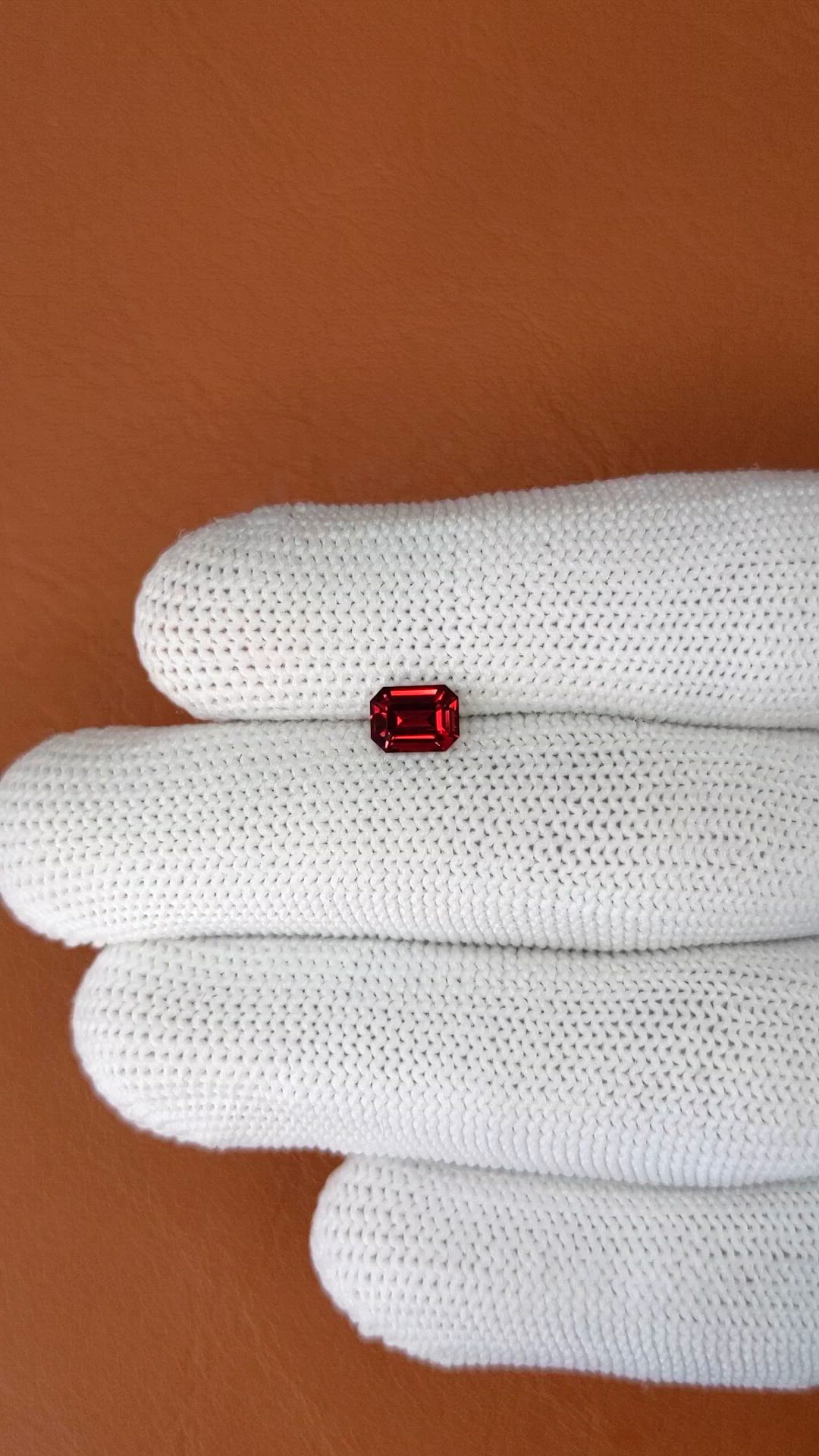 0.98 Ct. Reddish Orange Hessonite Garnet from Madagascar Size Video