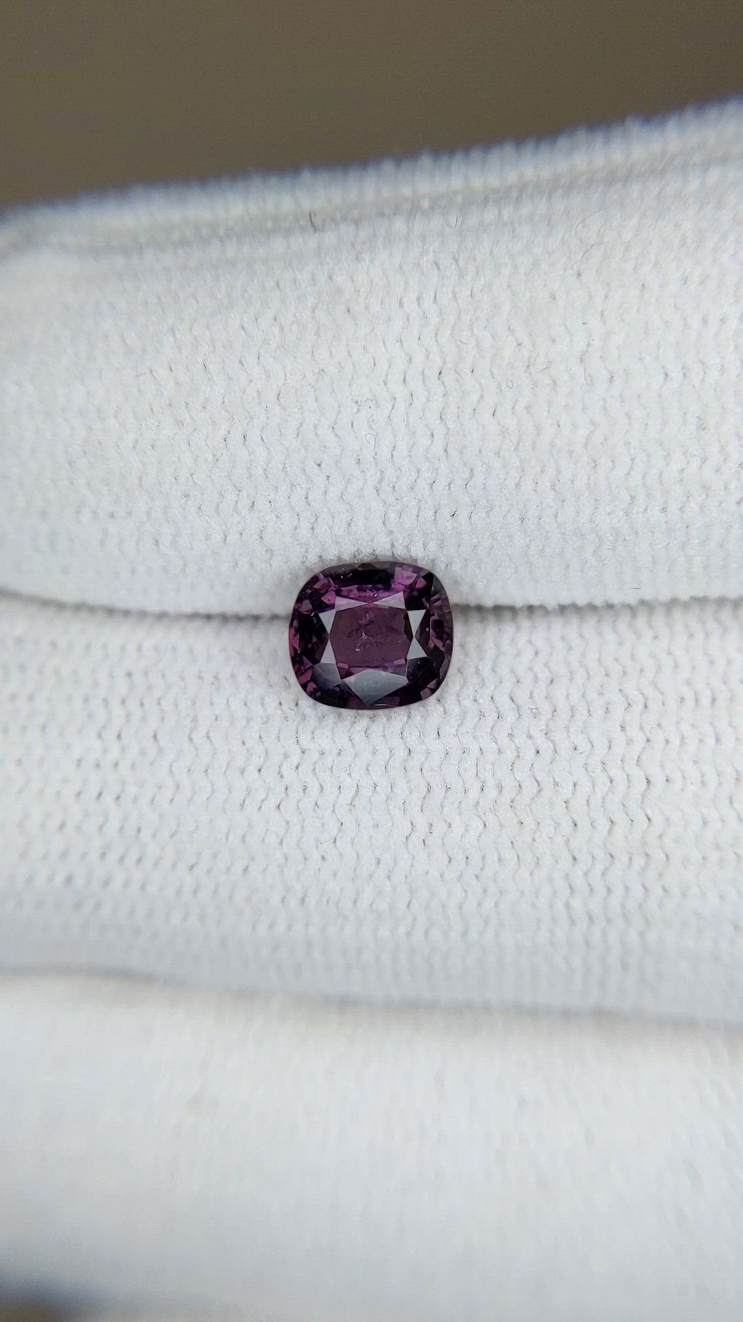 1.08 Ct. Purple Spinel from Ceylon (Sri Lanka) Size Video