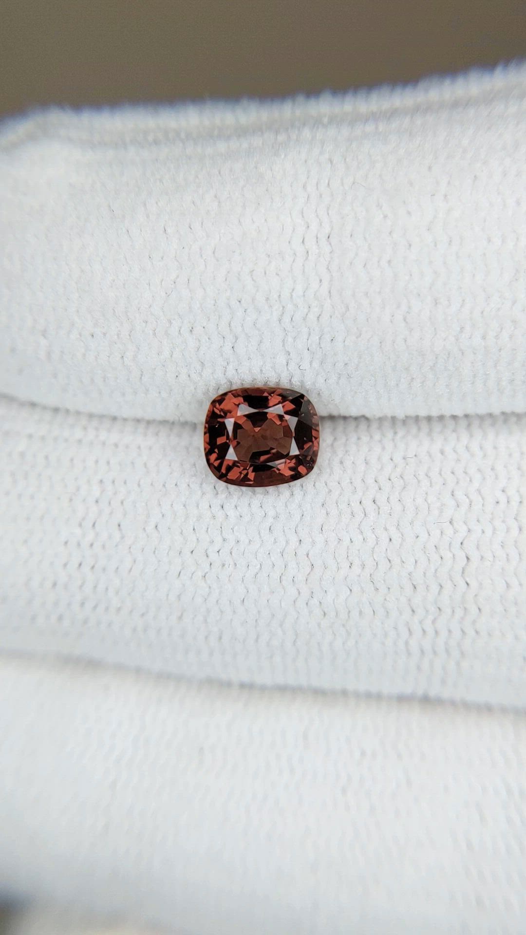 1.08 Ct. Orangish Red Spinel from Burma (Myanmar) Size Video