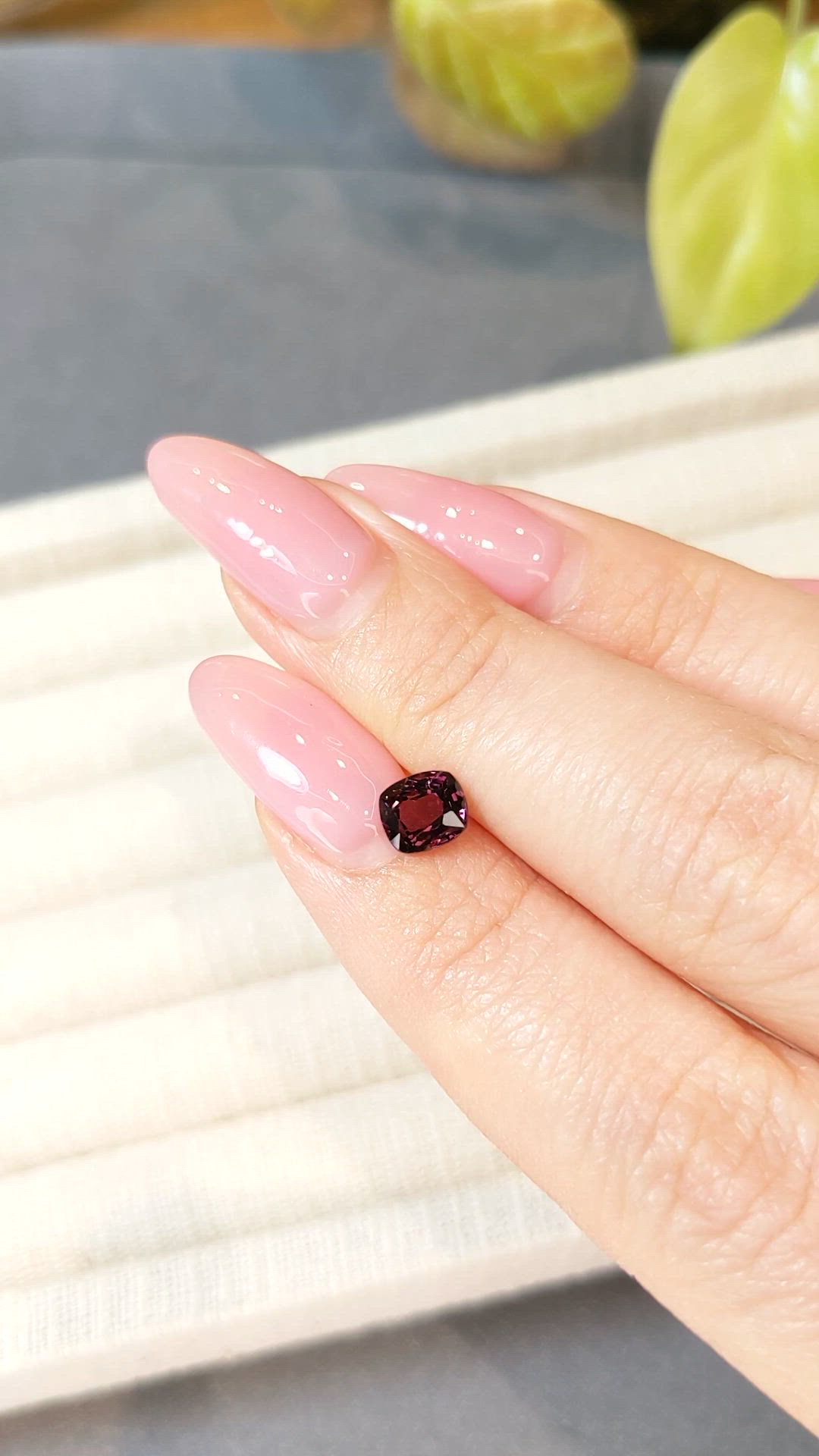 1.10 Ct. Pinkish Purple Spinel from Burma (Myanmar) Size Video
