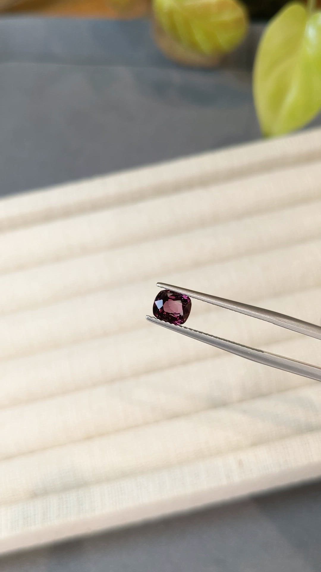 1.10 Ct. Pinkish Purple Spinel from Burma (Myanmar) Size Video