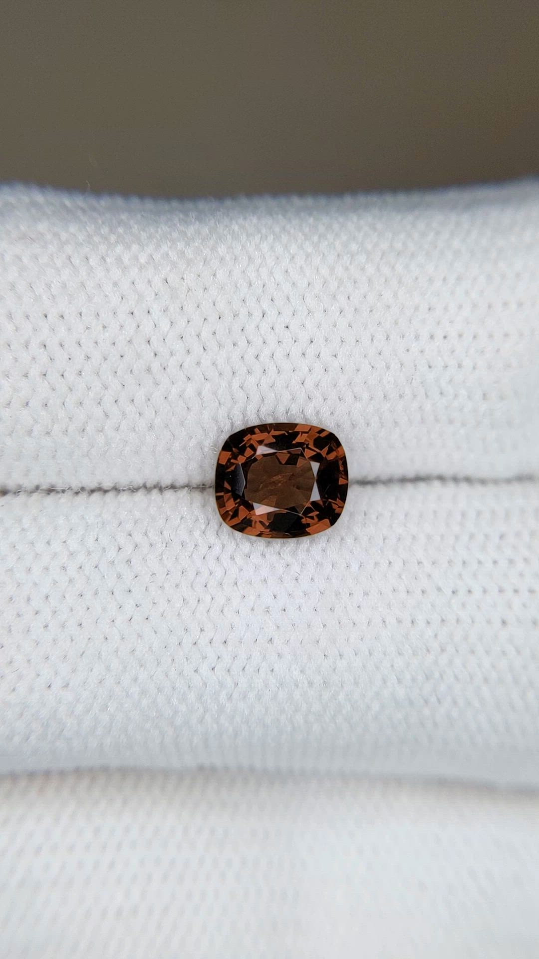 1.16 Ct. Brownish Orange Spinel from Burma (Myanmar) Size Video