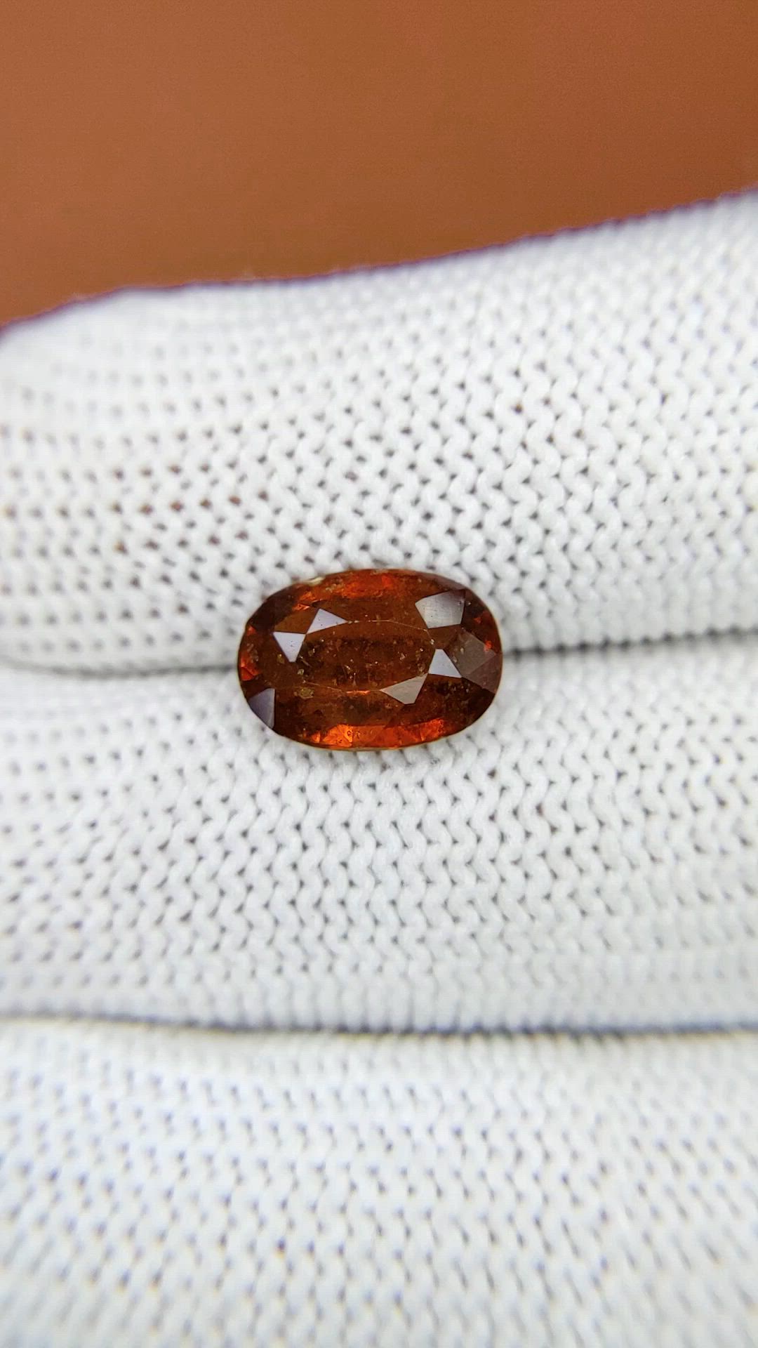 2.91 Ct. Reddish Brown Hessonite Garnet from Madagascar Size Video