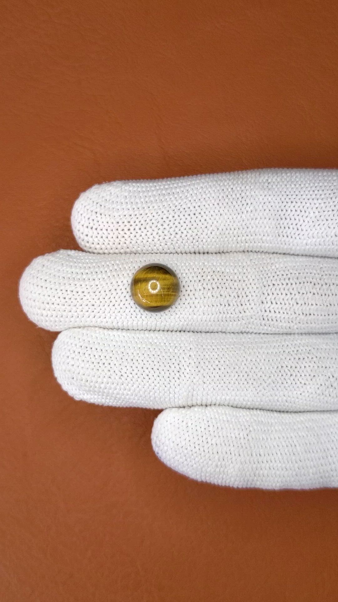 4.24 Ct. Cabochon Tiger's Eye from South Africa Size Video