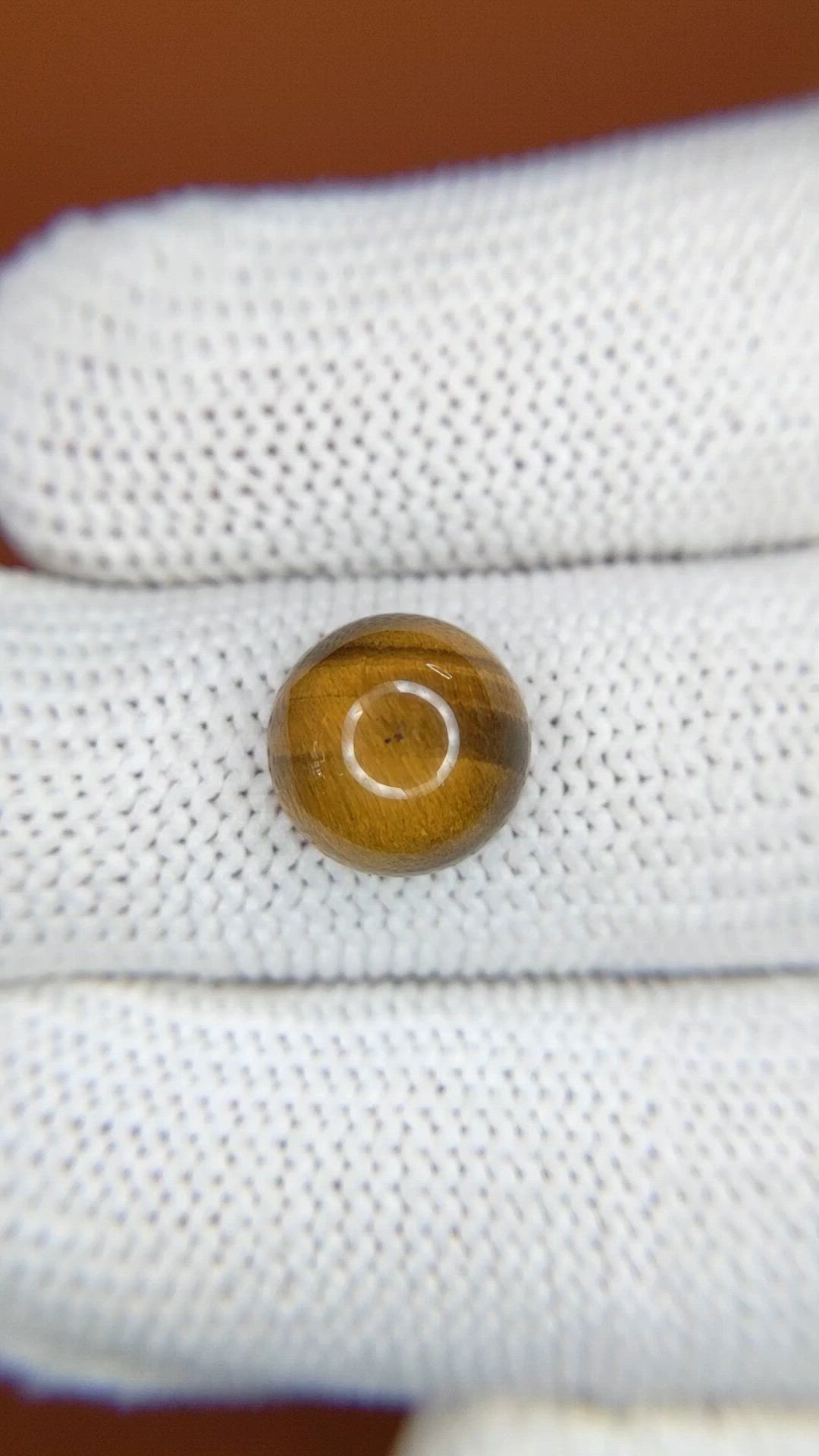 4.30 Ct. Cabochon Tiger's Eye from South Africa Size Video