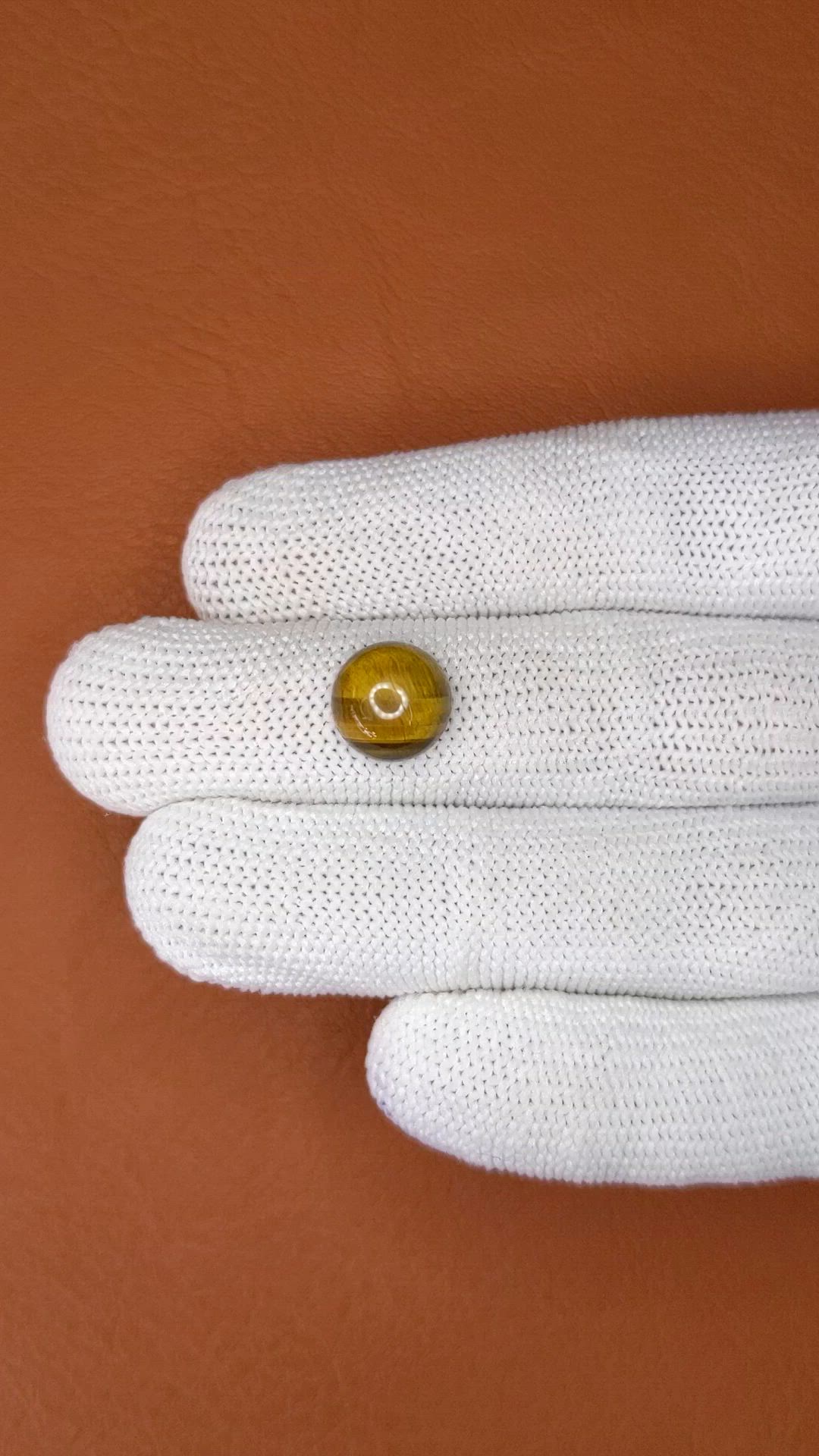 4.33 Ct. Cabochon Tiger's Eye from South Africa Size Video