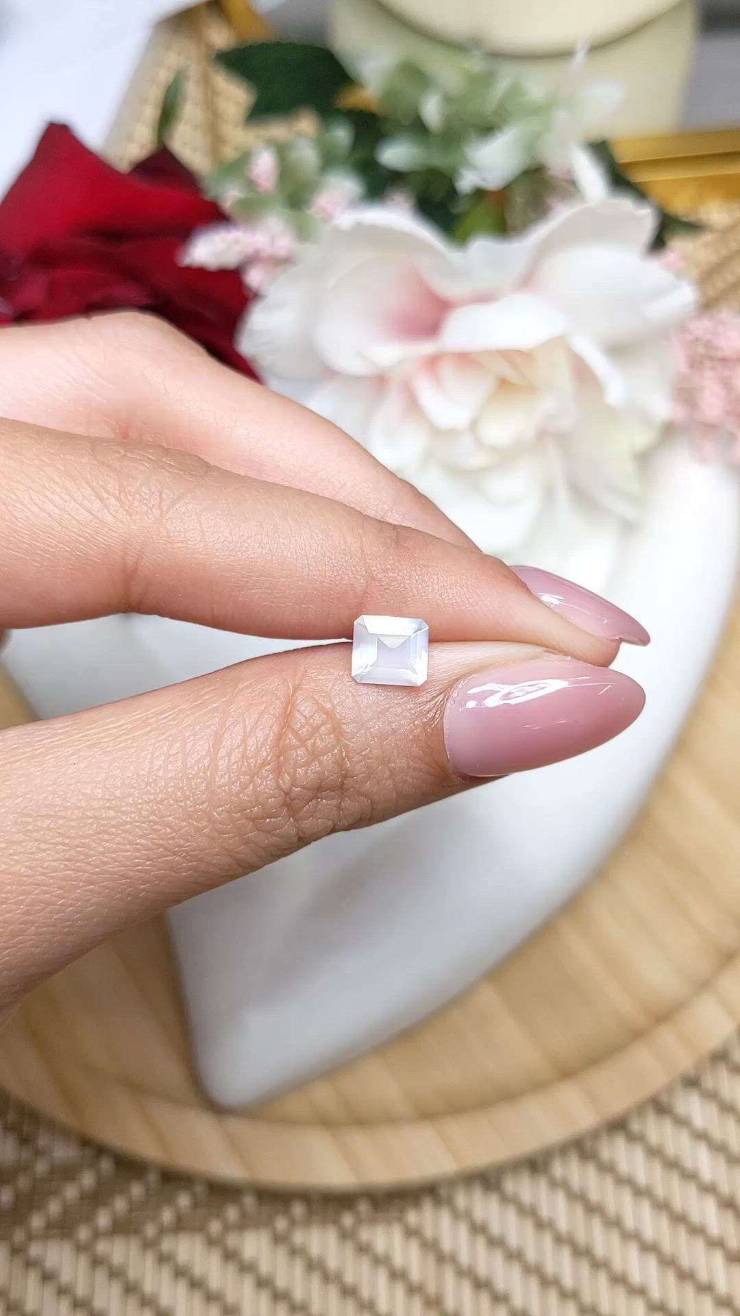 0.93 Ct. Rainbow Moonstone from Ceylon (Sri Lanka) Size Video