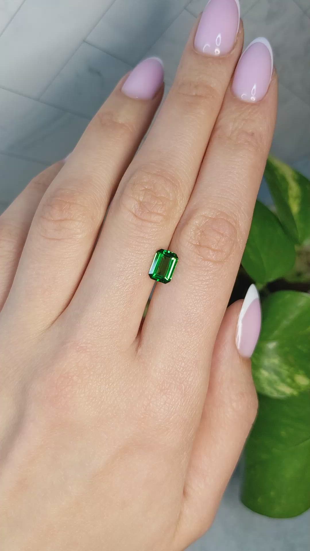 1.60 Ct. Tsavorite Garnet from Tanzania Size Video